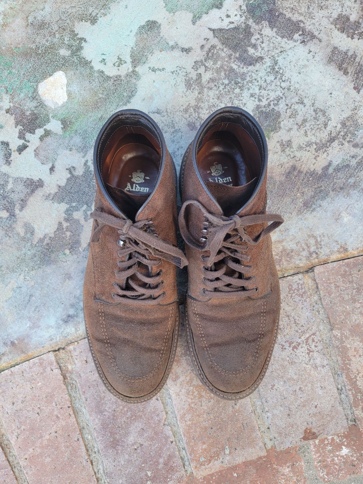 Photo by patinathunderdome on February 5, 2022 of the Alden Indy Boot in Horween Tobacco Chamois Roughout.