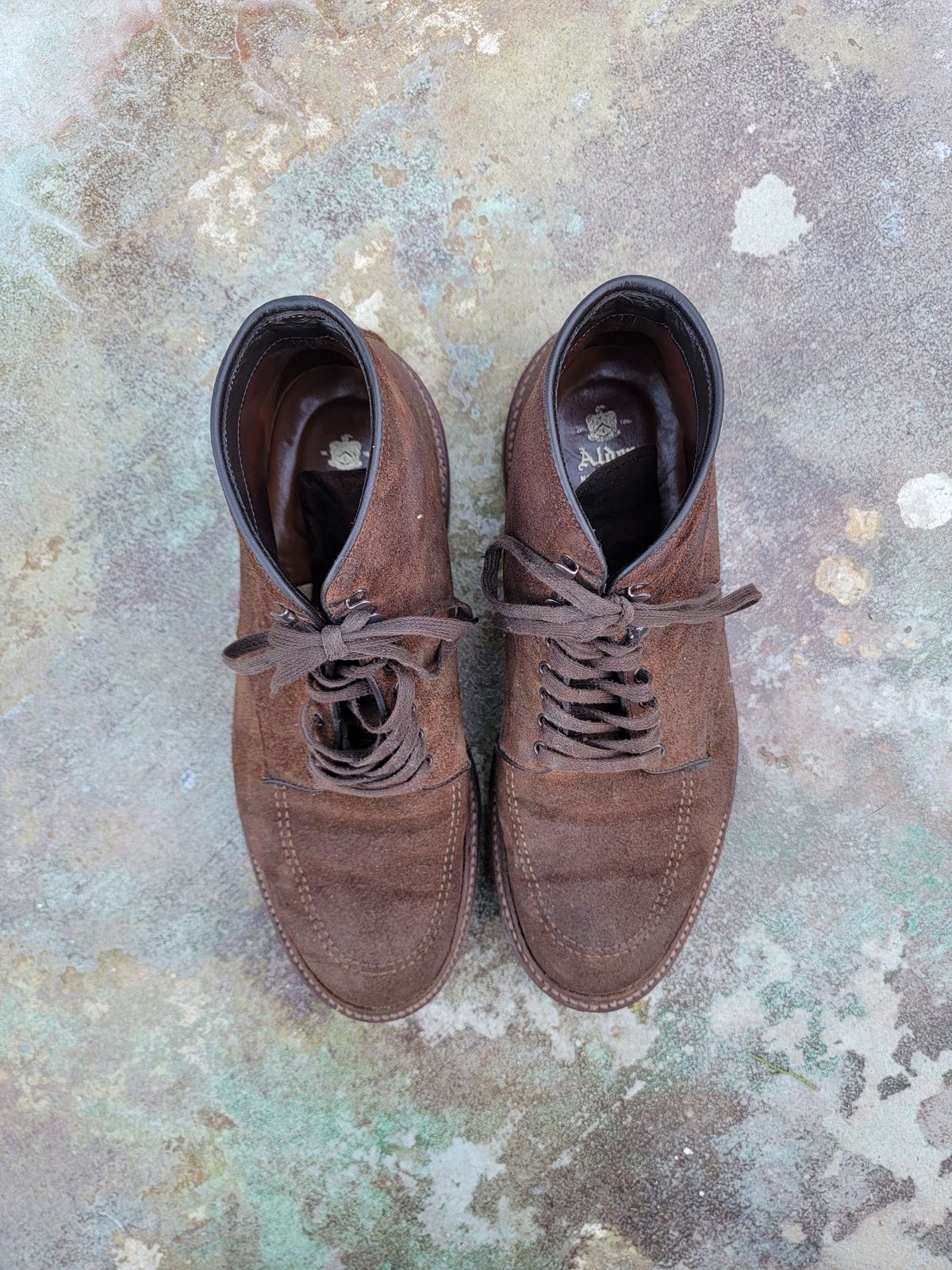 Photo by patinathunderdome on April 5, 2022 of the Alden Indy Boot in Horween Tobacco Chamois Roughout.