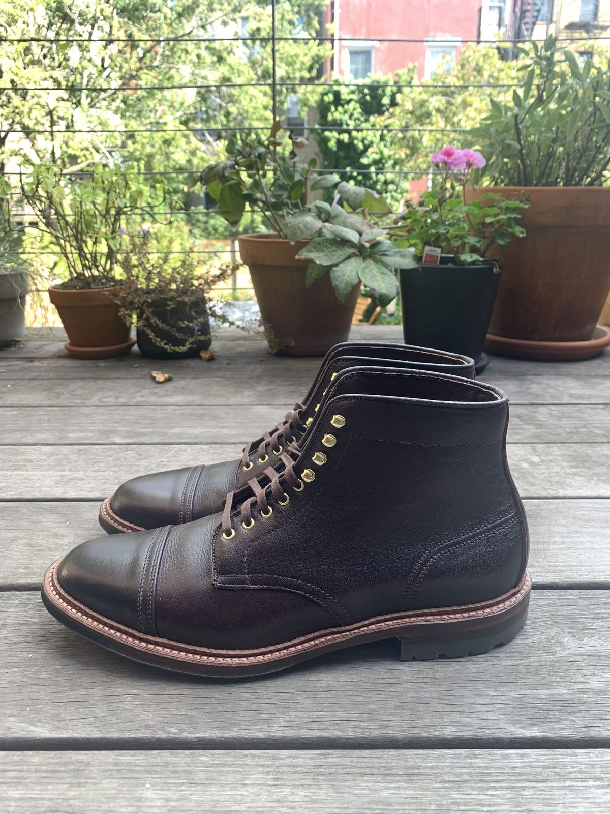 Photo by patinathunderdome on October 1, 2021 of the Alden x Stitchdown Stitchup 2.0 in Horween Arabica Lux Calfskin.