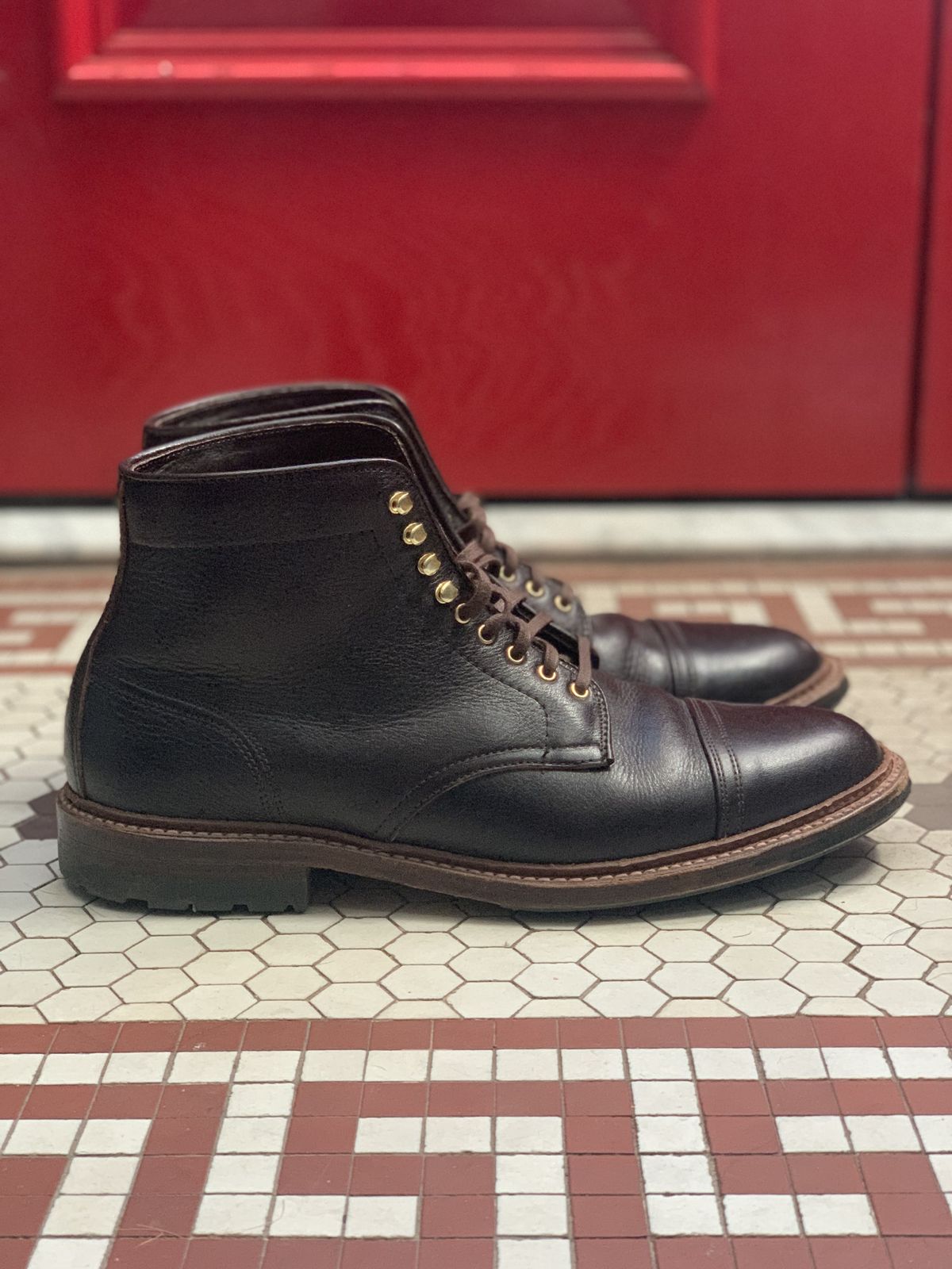 Photo by patinathunderdome on November 5, 2021 of the Alden x Stitchdown Stitchup 2.0 in Horween Arabica Lux Calfskin.