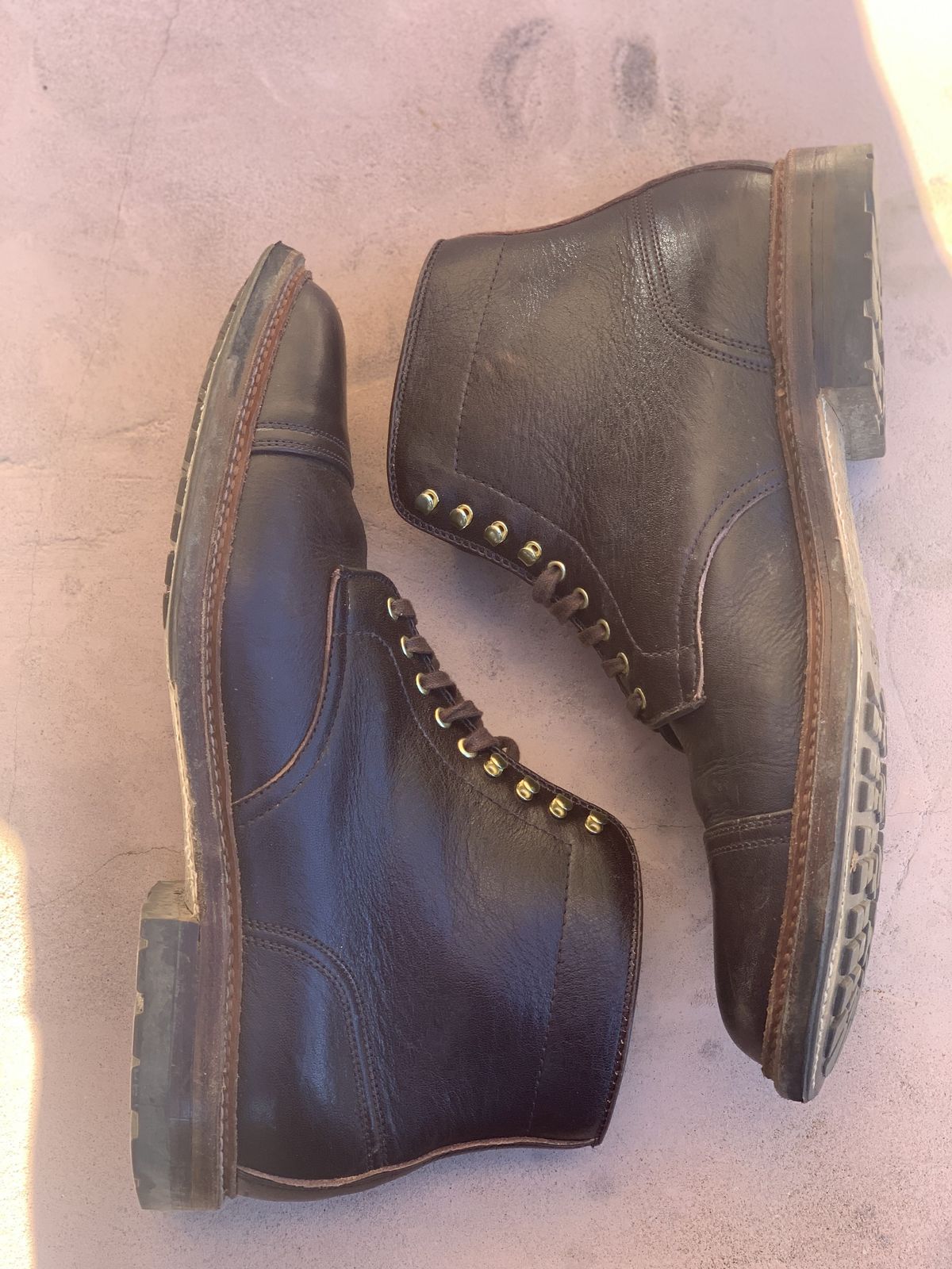 Photo by patinathunderdome on January 4, 2022 of the Alden x Stitchdown Stitchup 2.0 in Horween Arabica Lux Calfskin.