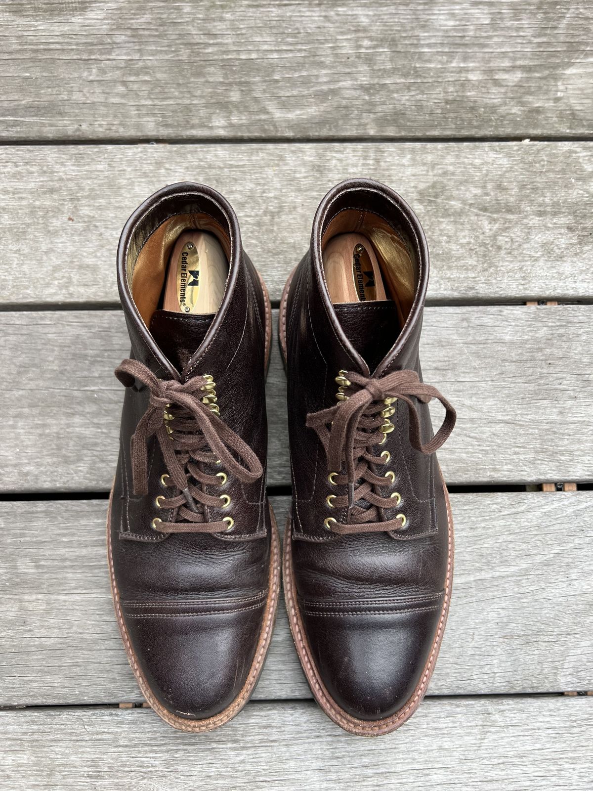 Photo by patinathunderdome on April 5, 2022 of the Alden x Stitchdown Stitchup 2.0 in Horween Arabica Lux Calfskin.