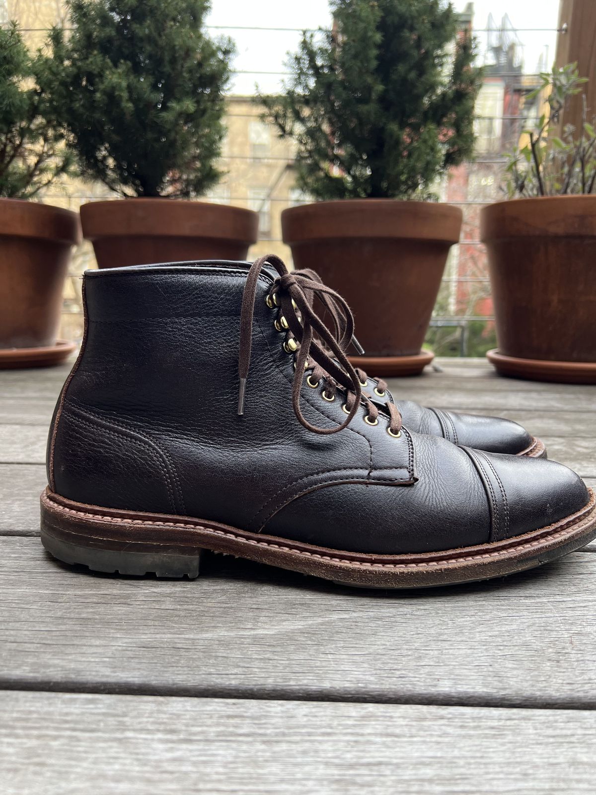 Photo by patinathunderdome on April 5, 2022 of the Alden x Stitchdown Stitchup 2.0 in Horween Arabica Lux Calfskin.