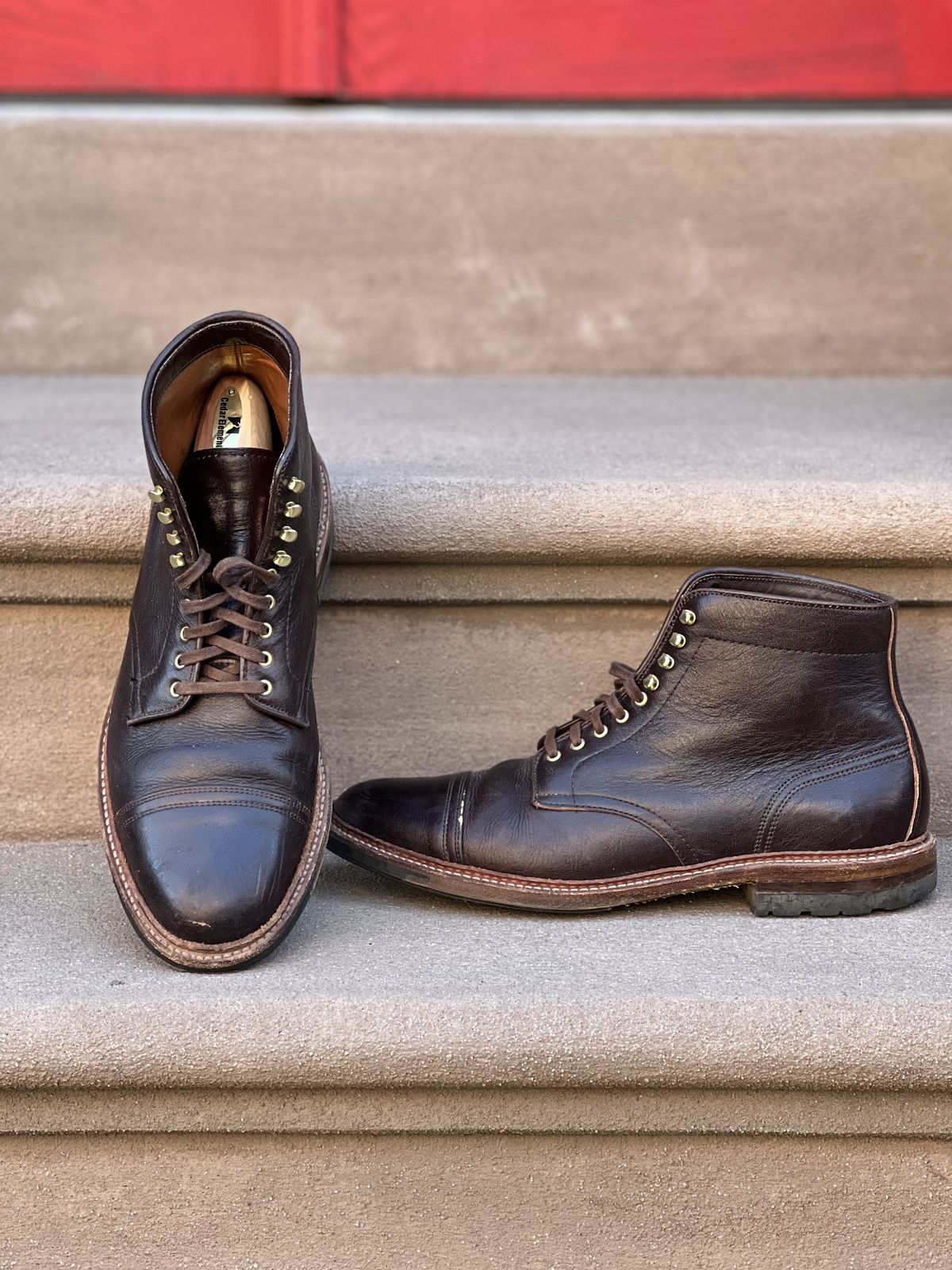 Photo by patinathunderdome on May 6, 2022 of the Alden x Stitchdown Stitchup 2.0 in Horween Arabica Lux Calfskin.