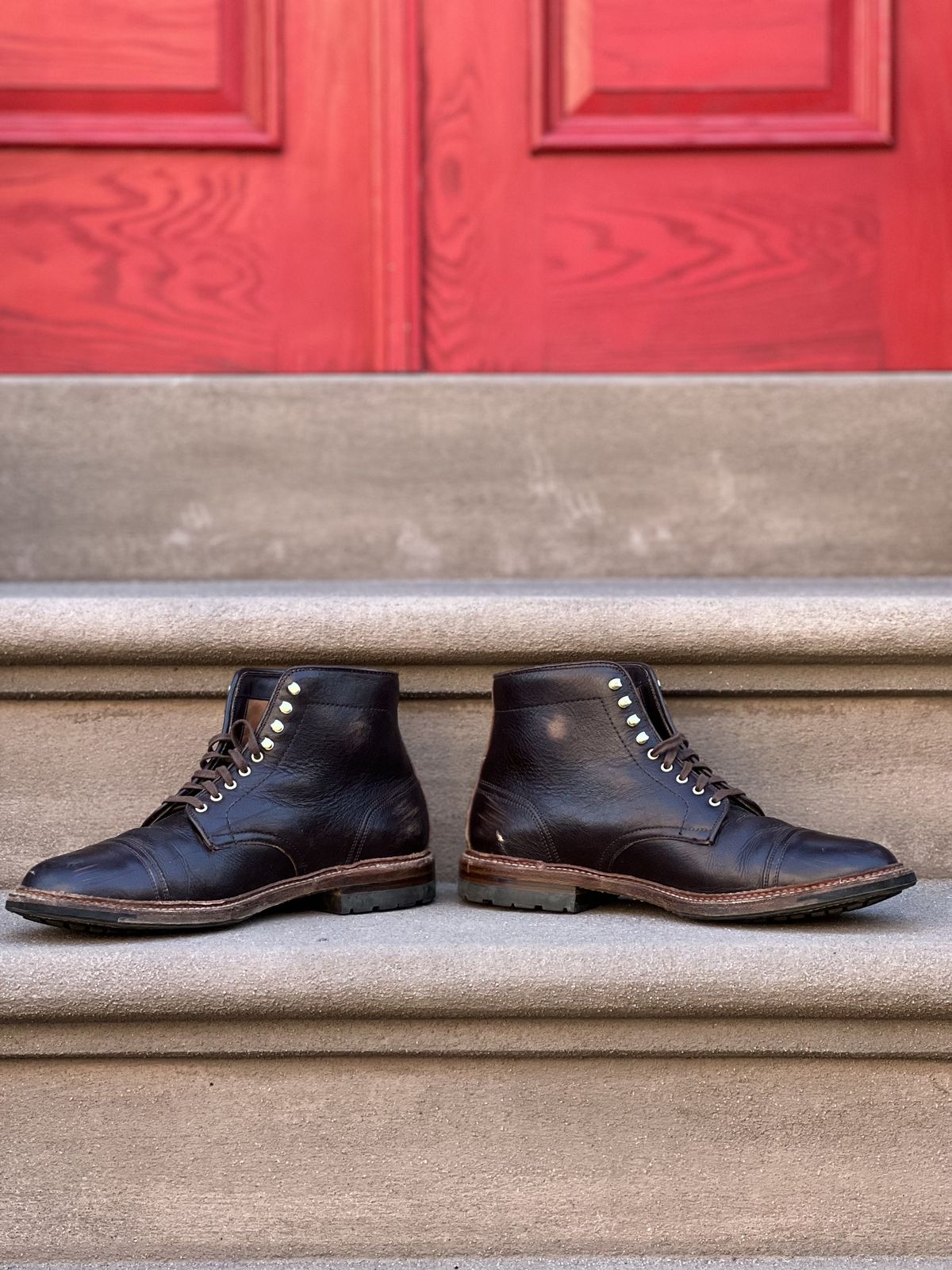 Photo by patinathunderdome on May 6, 2022 of the Alden x Stitchdown Stitchup 2.0 in Horween Arabica Lux Calfskin.