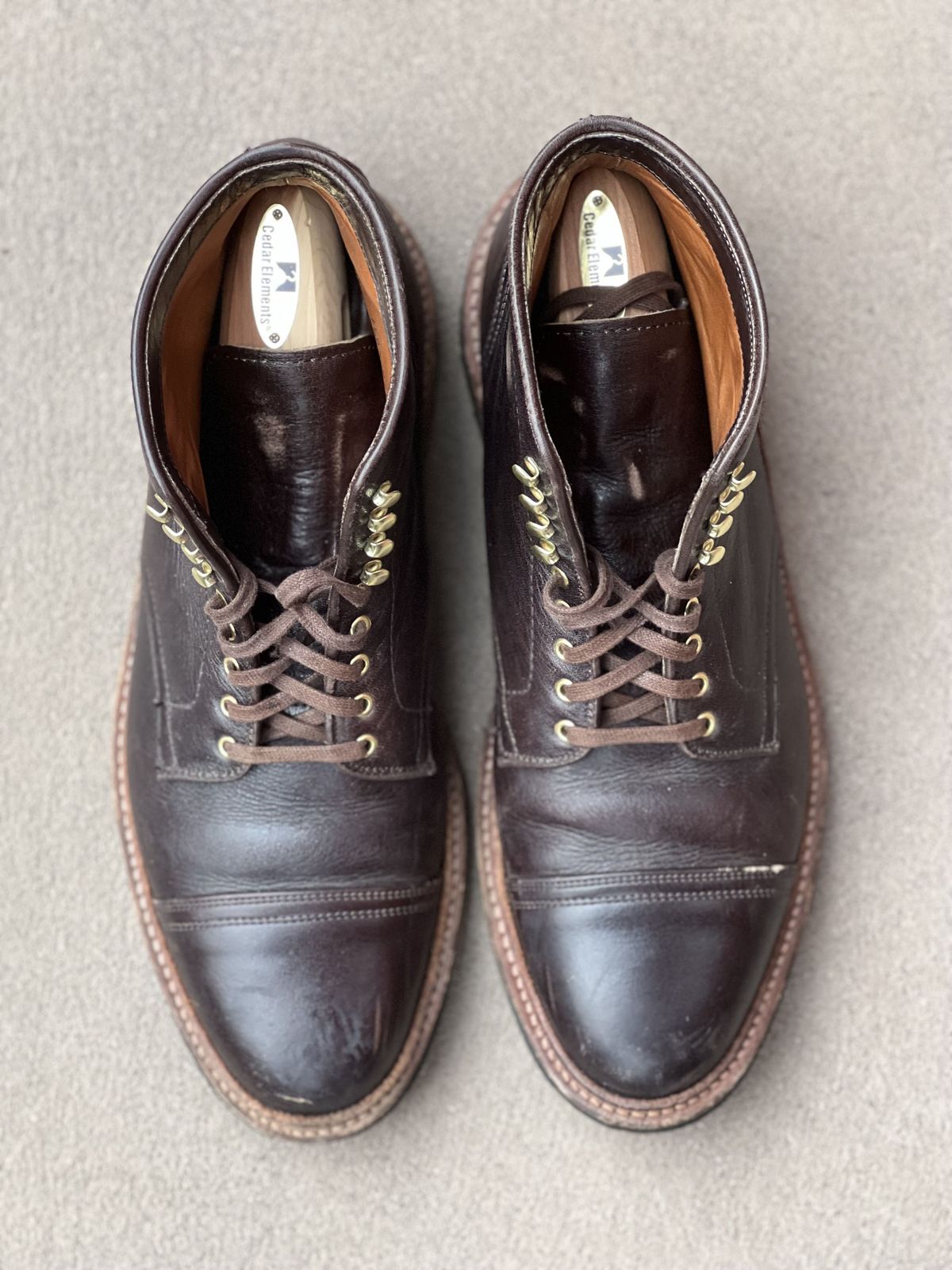 Photo by patinathunderdome on May 6, 2022 of the Alden x Stitchdown Stitchup 2.0 in Horween Arabica Lux Calfskin.