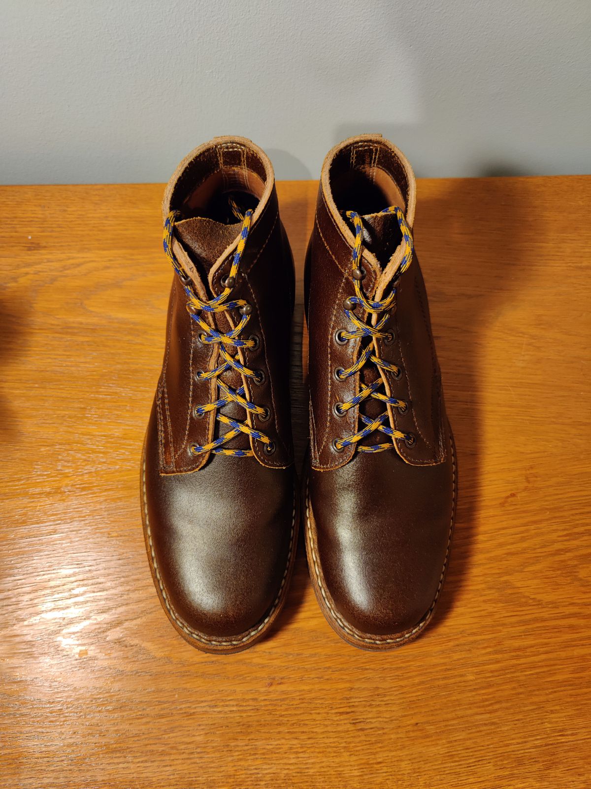 Photo by patinathunderdome on September 30, 2021 of the White's Semi-Dress in Horween Cinnamon Waxed Flesh.