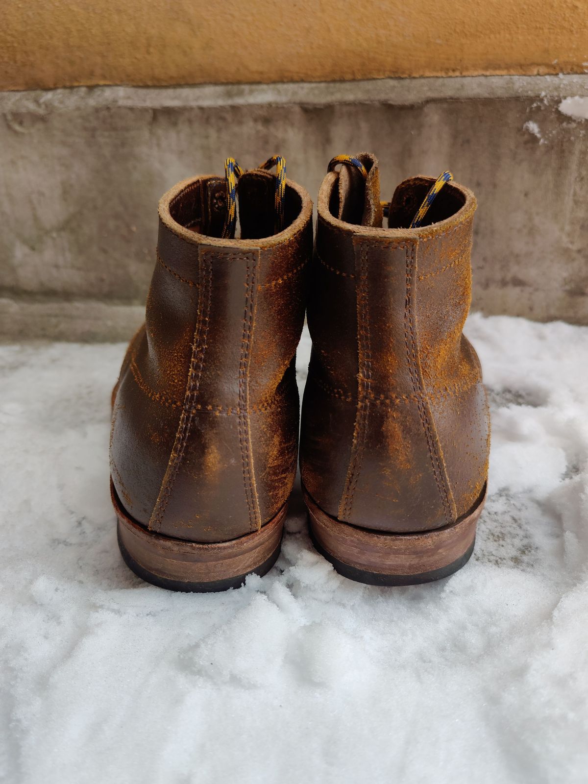Photo by patinathunderdome on December 4, 2021 of the White's Semi-Dress in Horween Cinnamon Waxed Flesh.