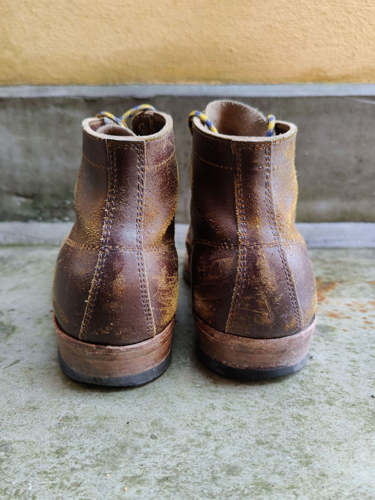 Photo by patinathunderdome on January 2, 2022 of the White's Semi-Dress in Horween Cinnamon Waxed Flesh.
