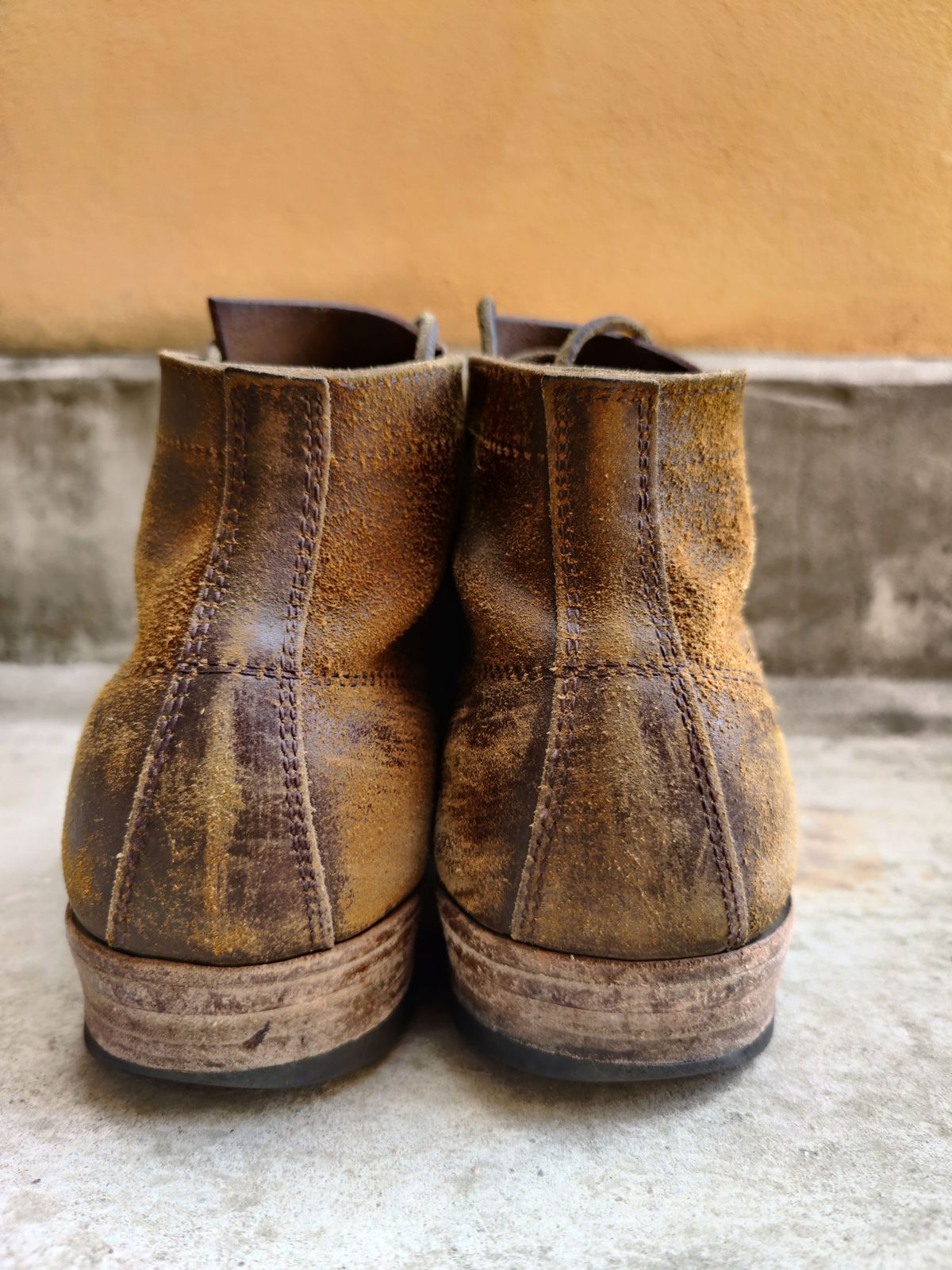 Photo by patinathunderdome on May 5, 2022 of the White's Semi-Dress in Horween Cinnamon Waxed Flesh.