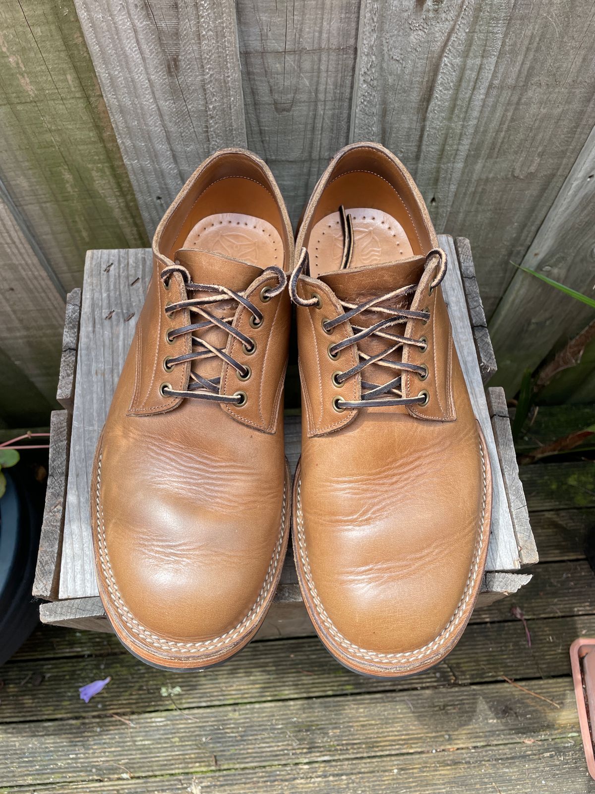 Photo by patinathunderdome on December 3, 2023 of the Monroe 38918 in Horween Natural Chromexcel.