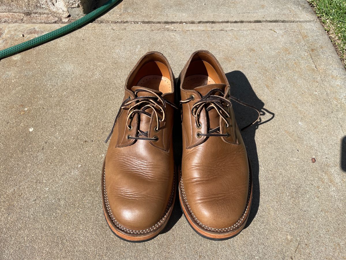 Photo by patinathunderdome on January 4, 2024 of the Monroe 38918 in Horween Natural Chromexcel.