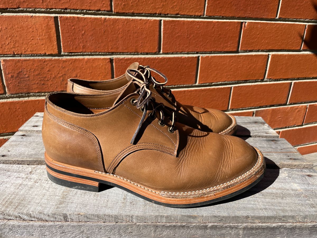 Photo by patinathunderdome on February 2, 2024 of the Monroe 38918 in Horween Natural Chromexcel.