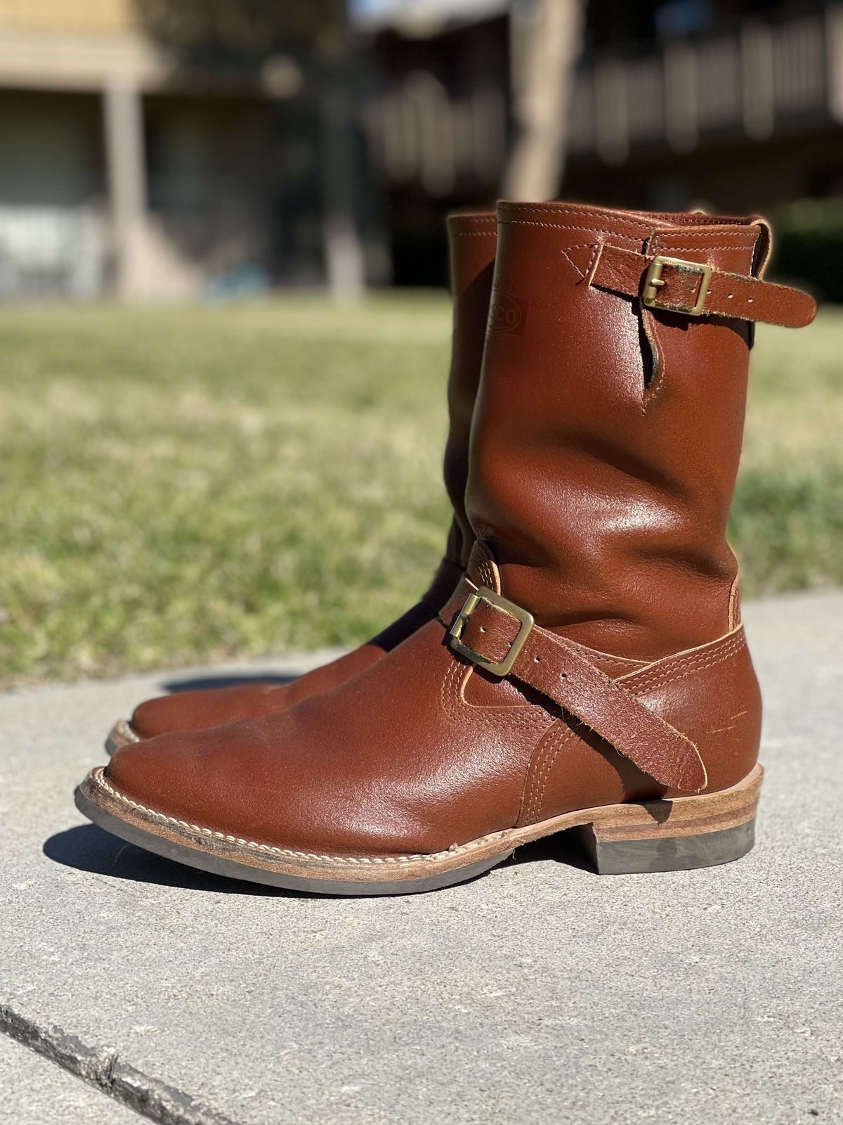 Photo by patinathunderdome on January 5, 2022 of the Wesco 1939 Engineer Boot in Horween Redwood Waxed Flesh.