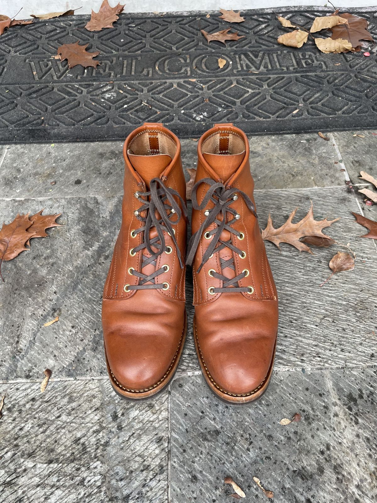 Photo by patinathunderdome on December 1, 2021 of the White Kloud Blucher.87 in Badalassi Carlo Cognac Minerva.
