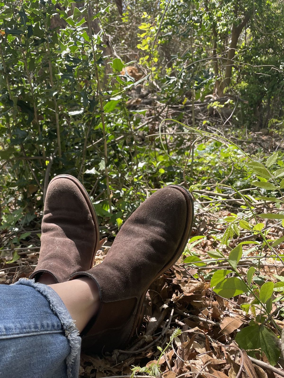 Photo by patinathunderdome on April 3, 2022 of the Grant Stone Chelsea Boot in C.F. Stead Earth Waxy Commander Suede.