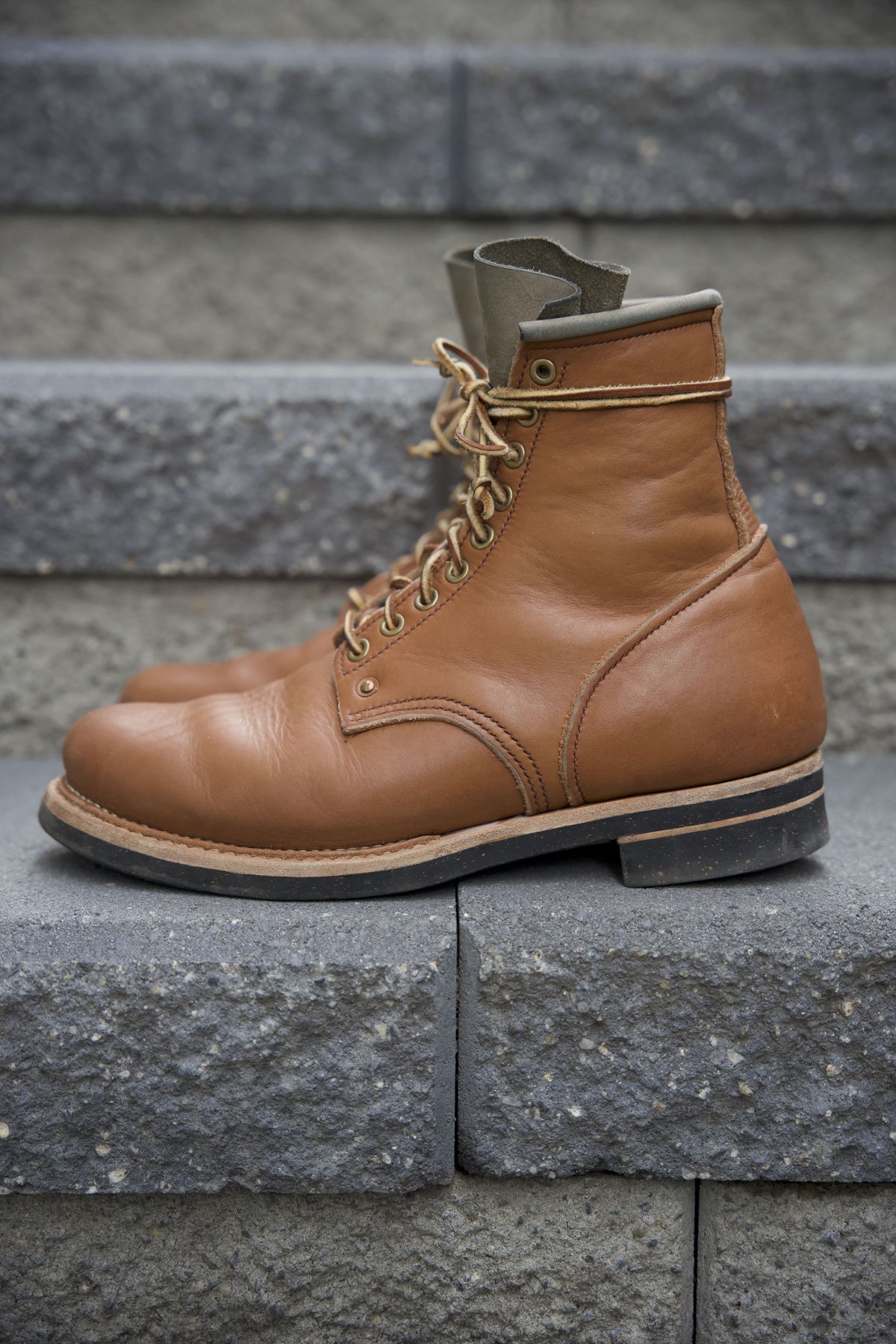 Photo by patinathunderdome on November 1, 2021 of the Endurance Leather Co. Type 01 in Horween Light Brown Essex.