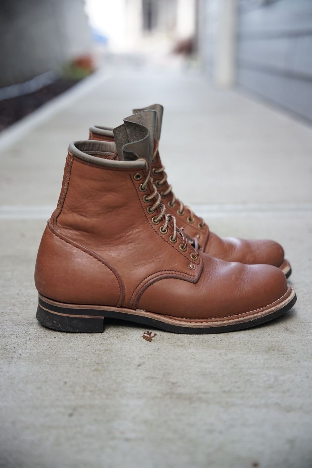 Photo by patinathunderdome on December 1, 2021 of the Endurance Leather Co. Type 01 in Horween Light Brown Essex.