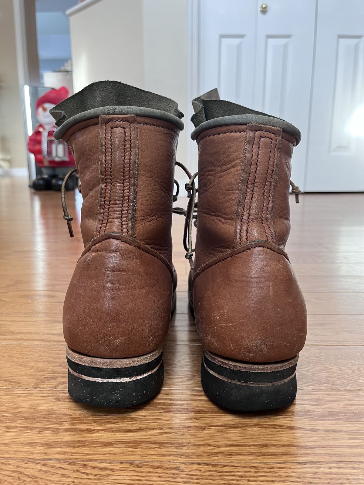 Photo by patinathunderdome on January 1, 2022 of the Endurance Leather Co. Type 01 in Horween Light Brown Essex.
