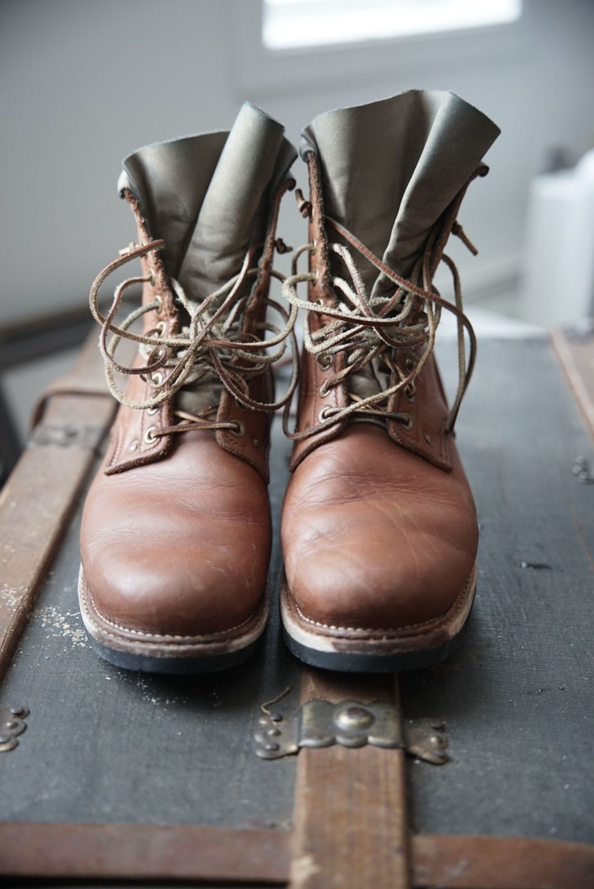 Photo by patinathunderdome on February 3, 2022 of the Endurance Leather Co. Type 01 in Horween Light Brown Essex.