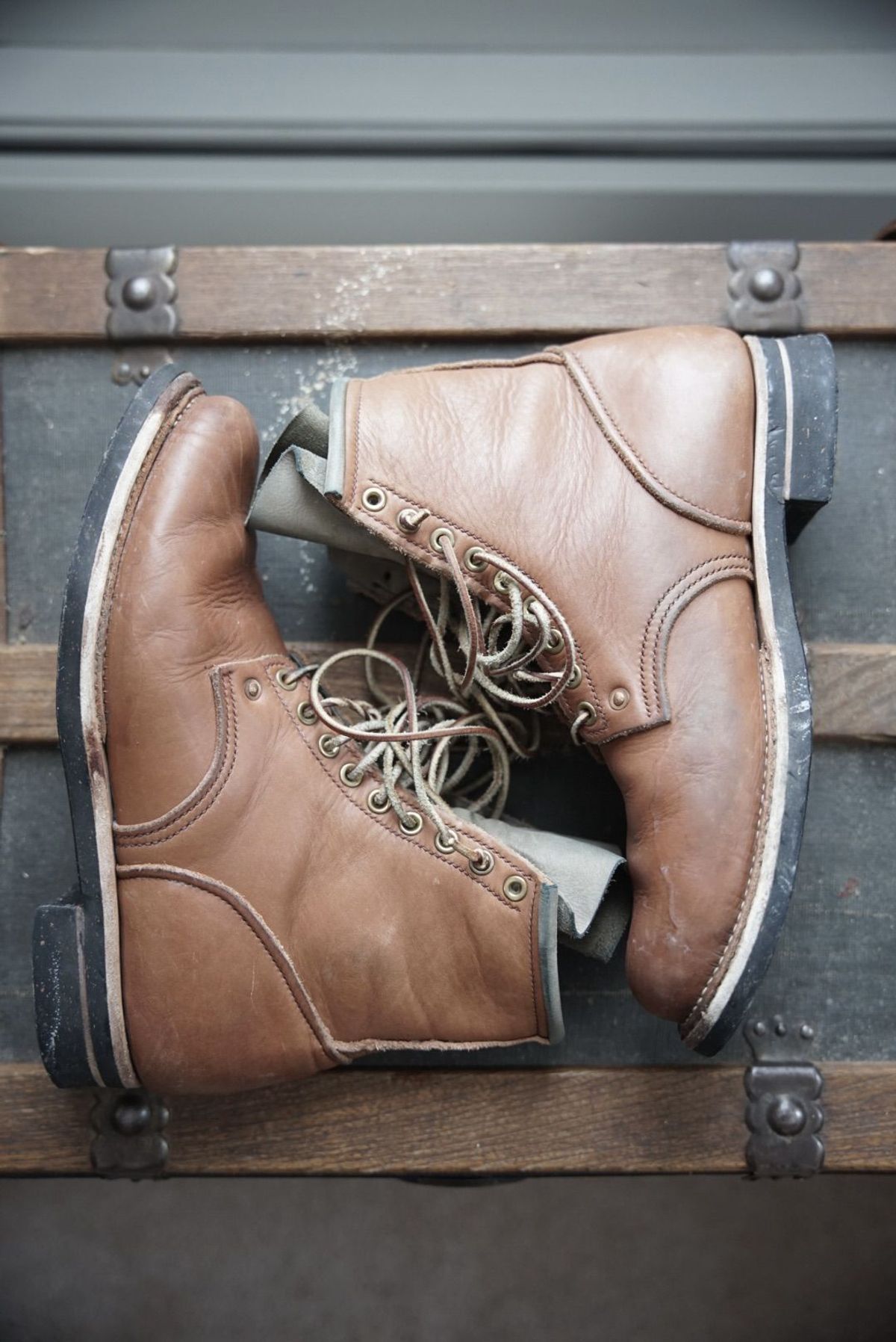 Photo by patinathunderdome on February 3, 2022 of the Endurance Leather Co. Type 01 in Horween Light Brown Essex.