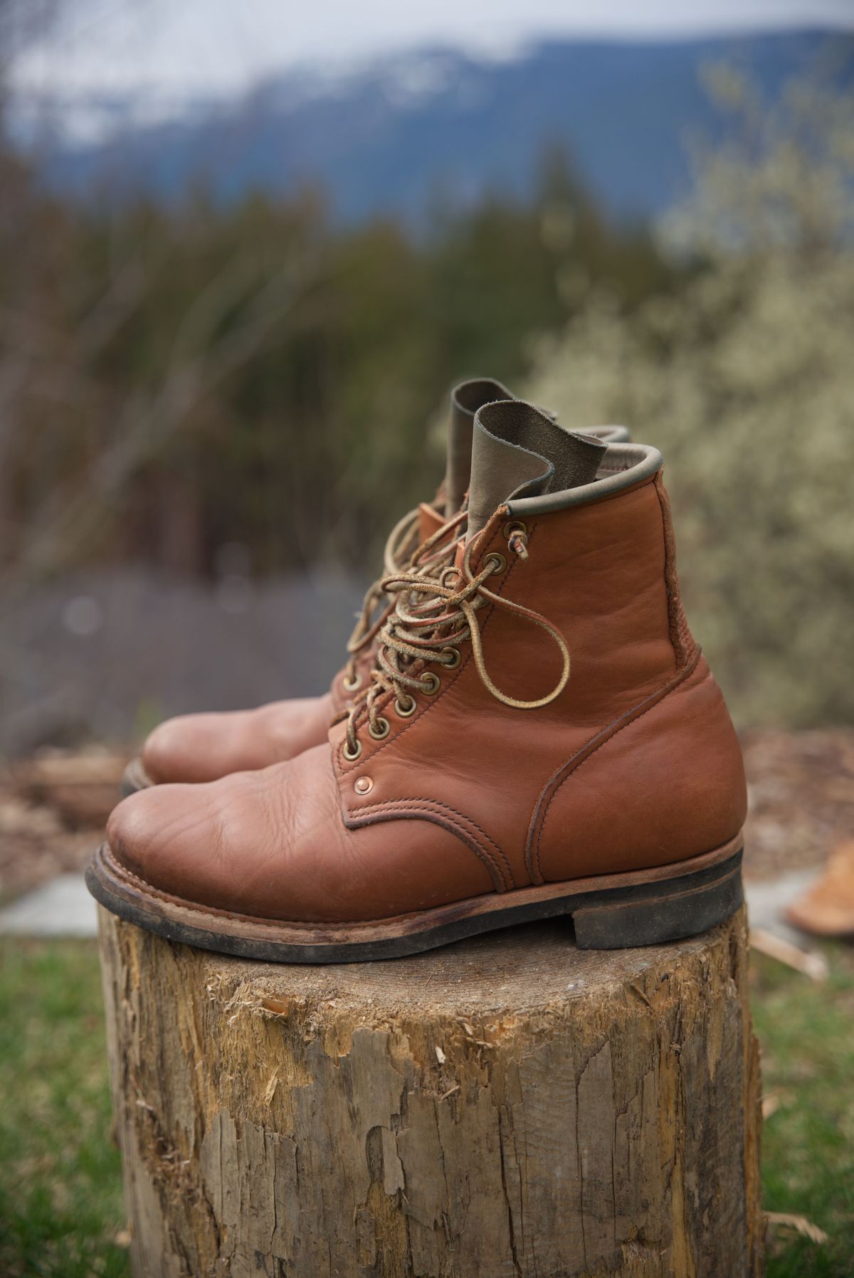 Photo by patinathunderdome on April 3, 2022 of the Endurance Leather Co. Type 01 in Horween Light Brown Essex.