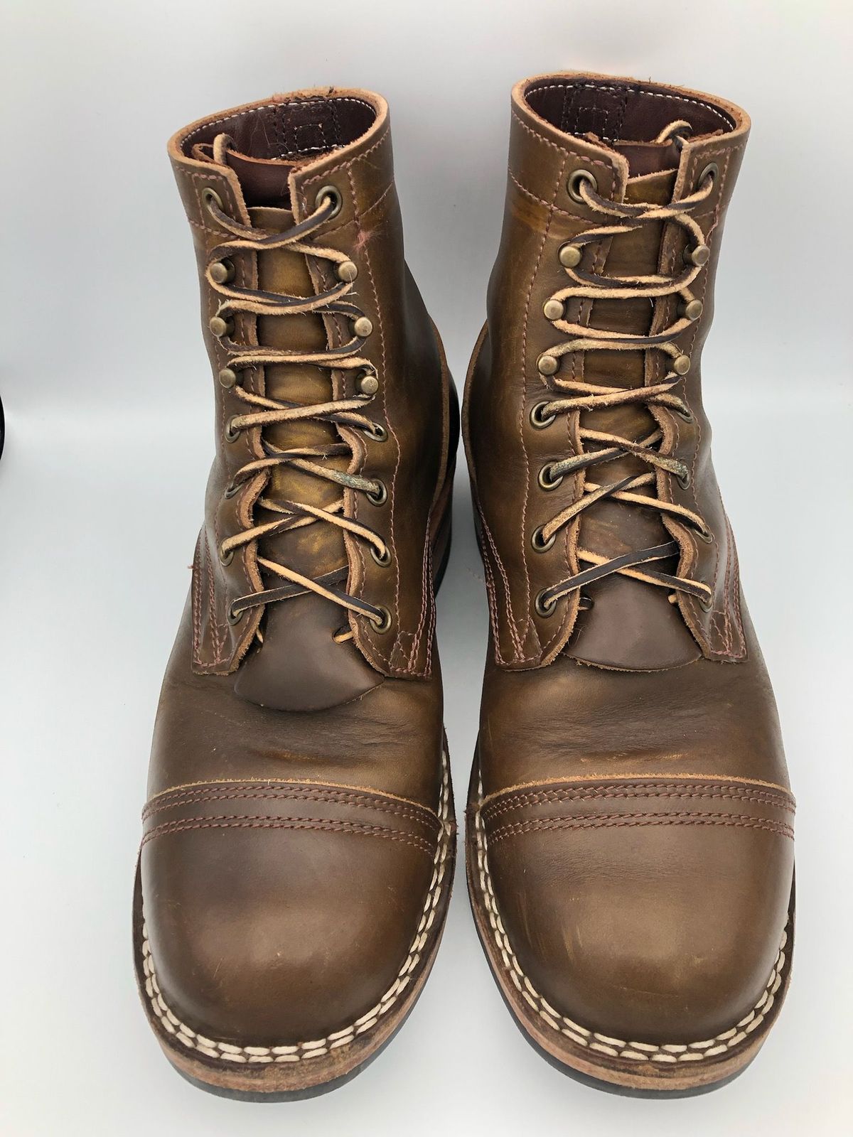 Photo by patinathunderdome on November 4, 2021 of the Nicks Charley in Horween Olive Chromepak.