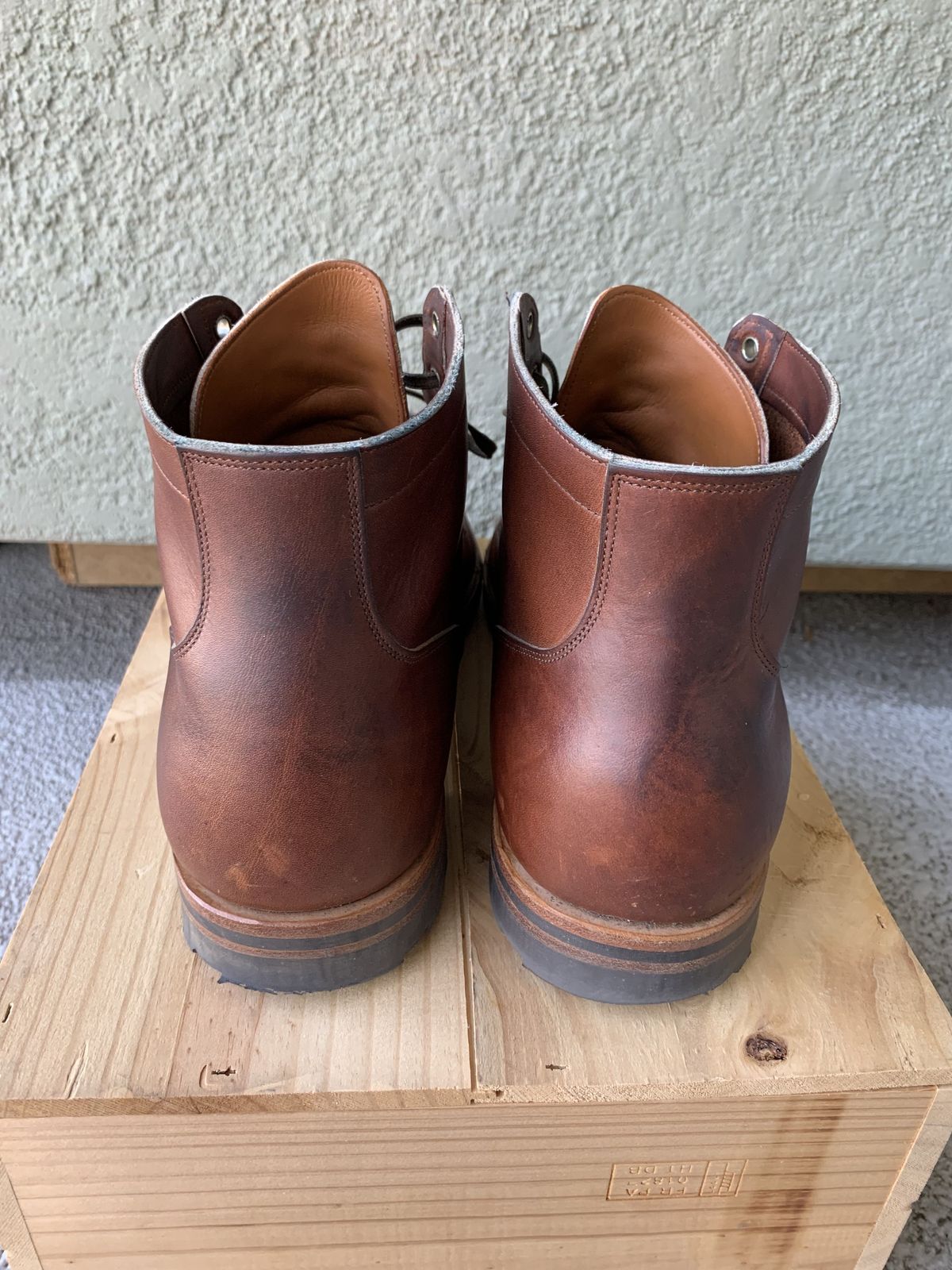 Photo by patinathunderdome on January 2, 2022 of the Viberg Service Boot in Horween Saddle Tan Chromepak.