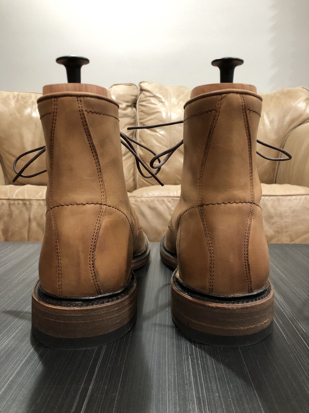 Photo by patinathunderdome on October 6, 2021 of the Frye James Lace-Up Boot in Tan Full Grain.