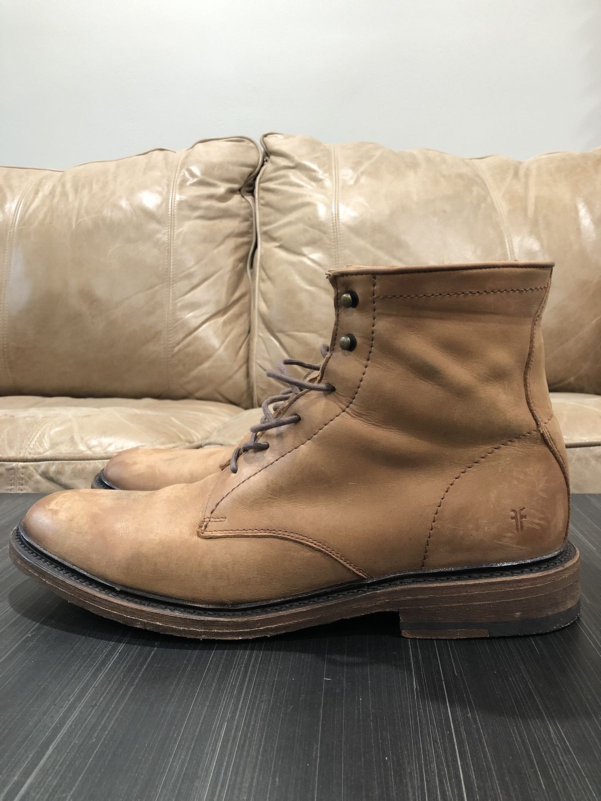 Photo by patinathunderdome on November 5, 2021 of the Frye James Lace-Up Boot in Tan Full Grain.