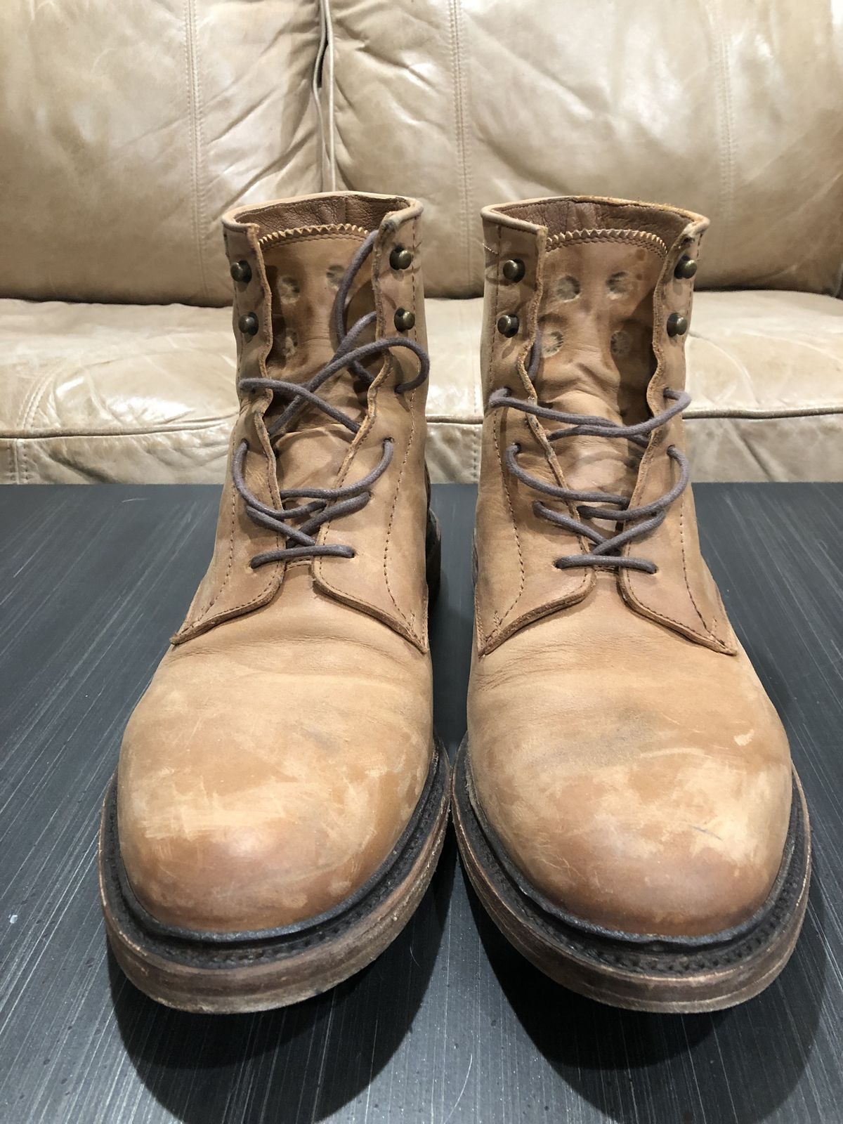 Photo by patinathunderdome on January 6, 2022 of the Frye James Lace-Up Boot in Tan Full Grain.