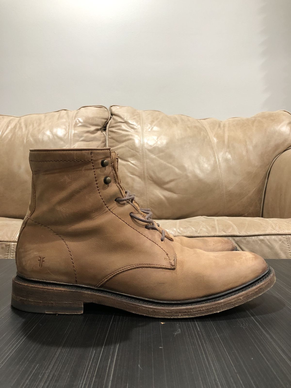 Photo by patinathunderdome on March 5, 2022 of the Frye James Lace-Up Boot in Tan Full Grain.