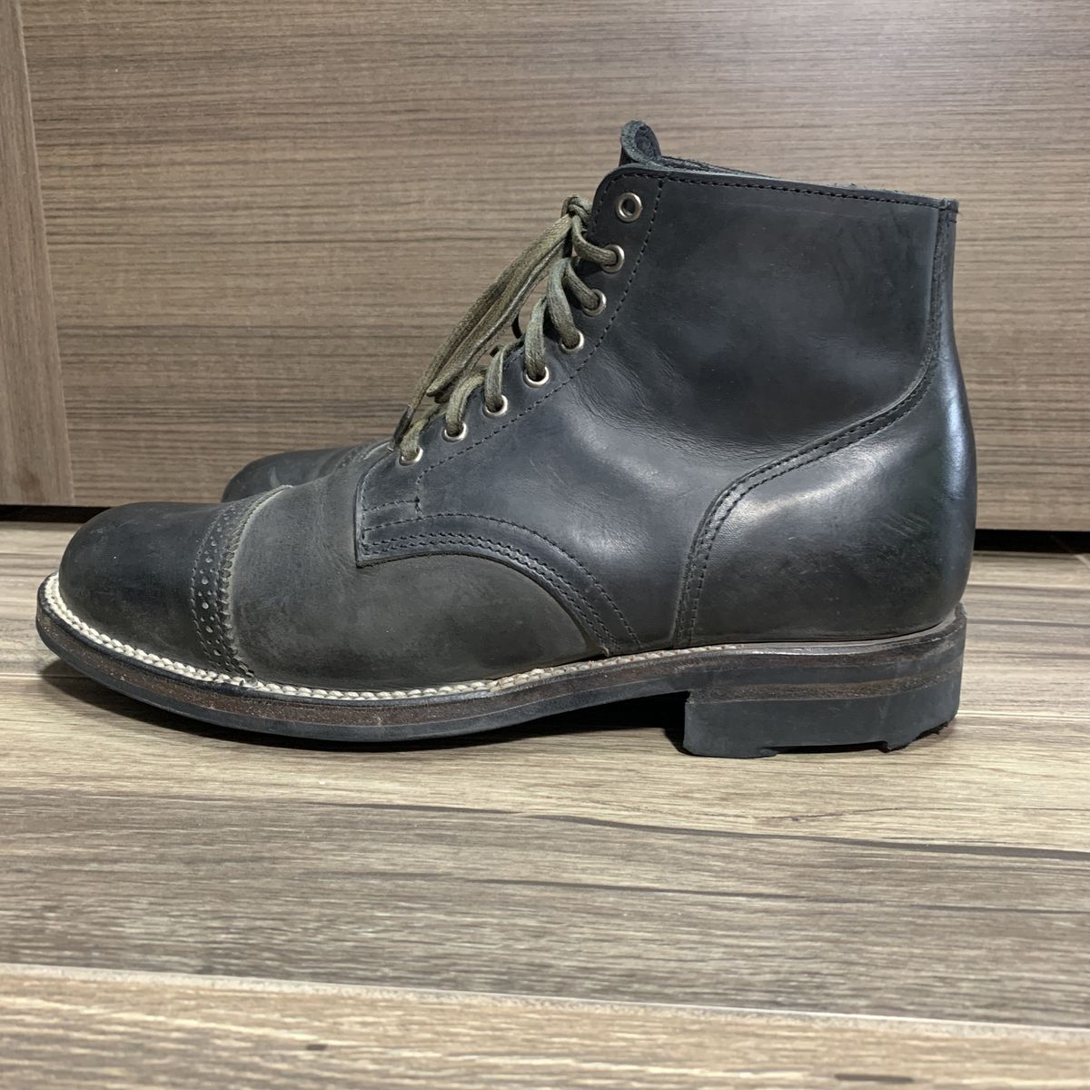 Photo by patinathunderdome on November 2, 2021 of the Viberg Service Boot in Maryam Noir Vitello Calf.