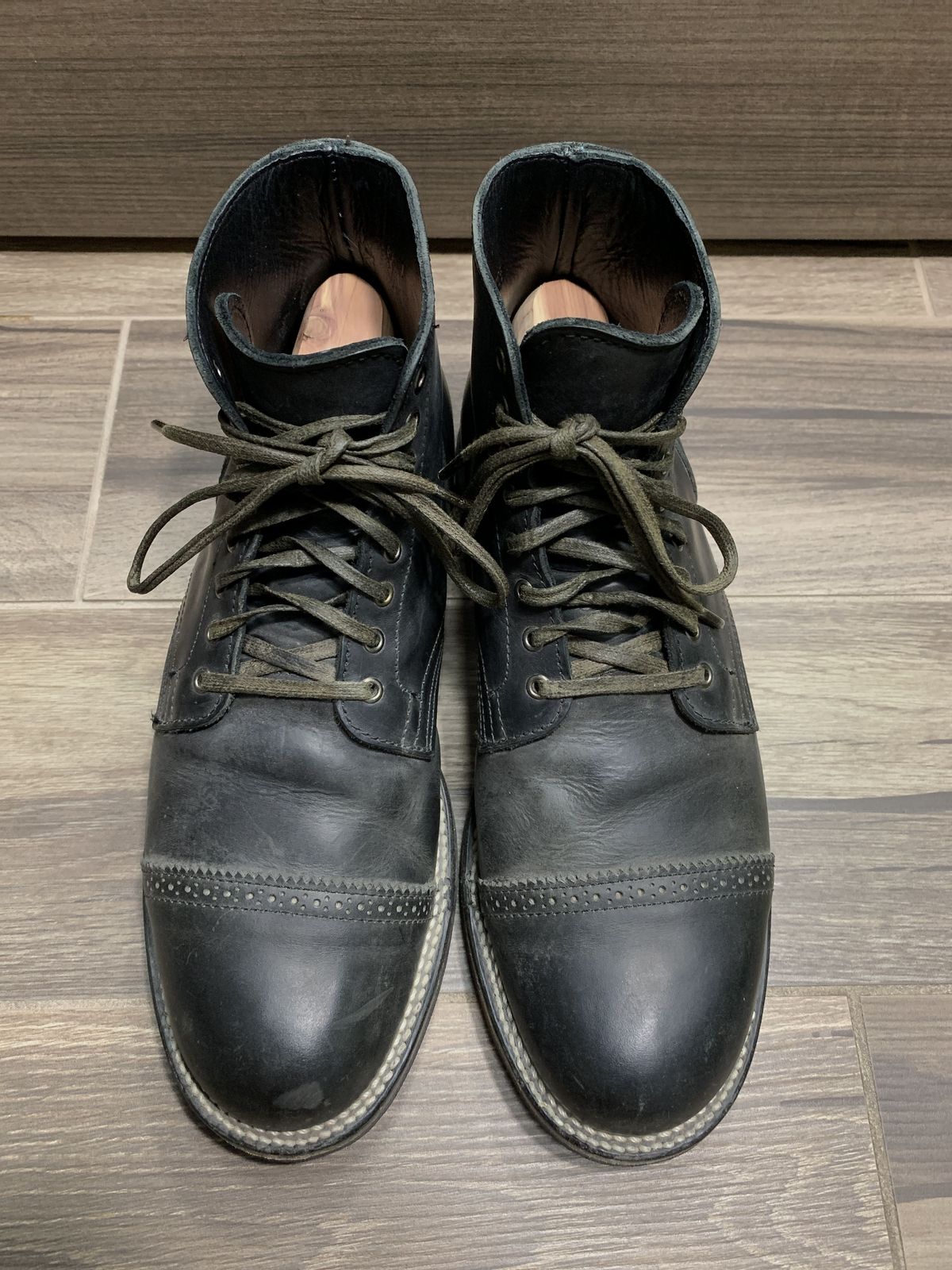 Photo by patinathunderdome on November 2, 2021 of the Viberg Service Boot in Maryam Noir Vitello Calf.