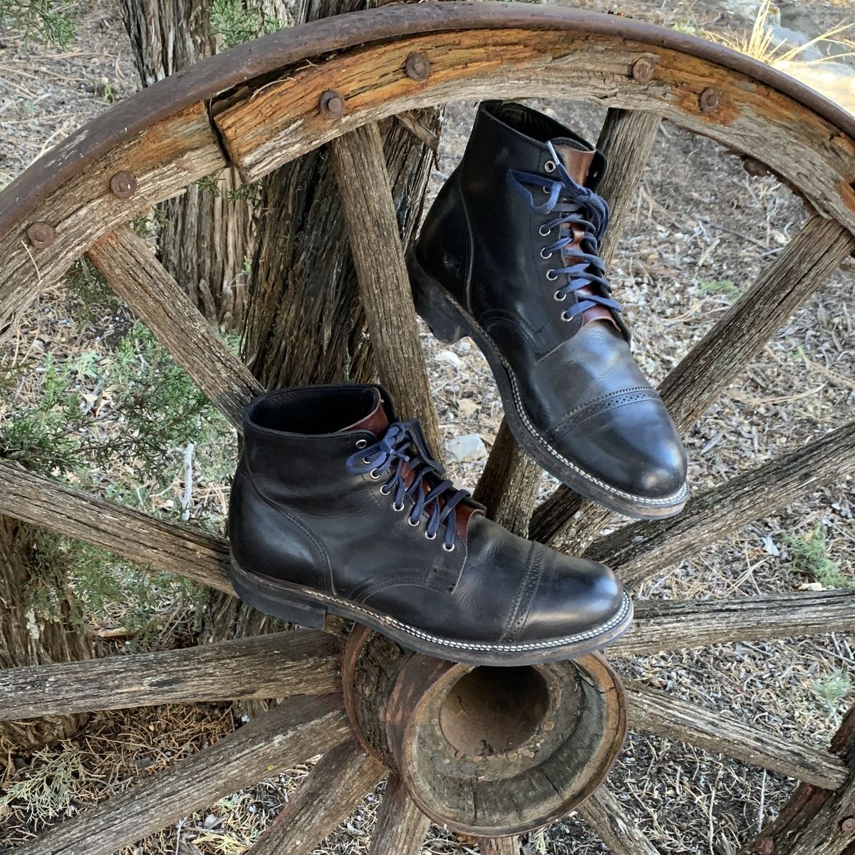 Photo by patinathunderdome on December 4, 2021 of the Viberg Service Boot in Maryam Noir Vitello Calf.