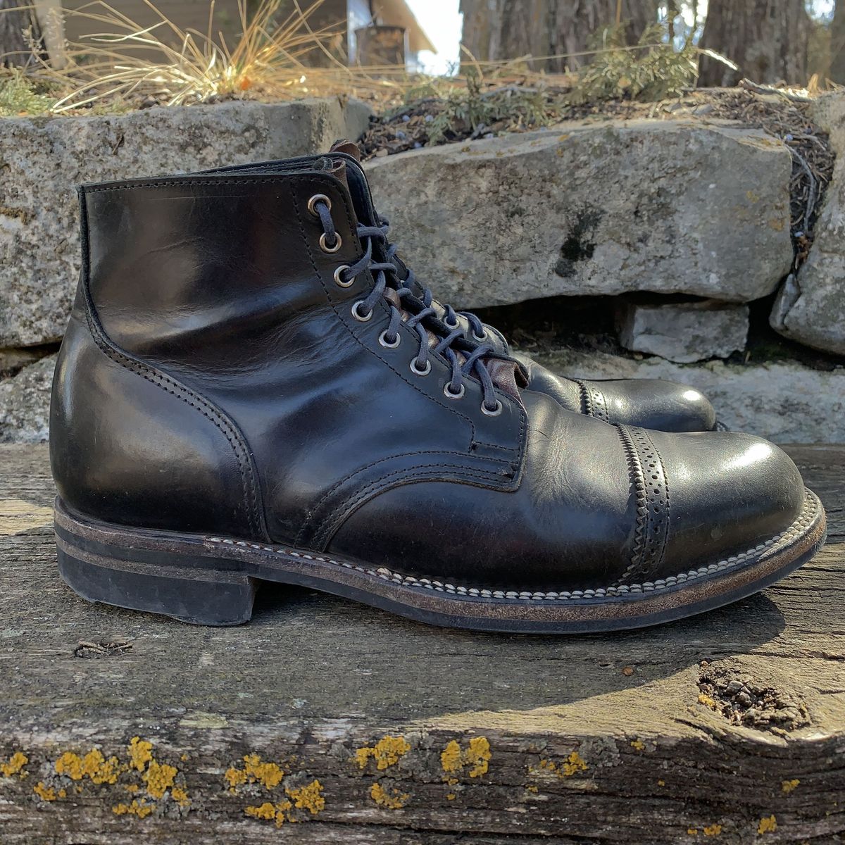 Photo by patinathunderdome on March 5, 2022 of the Viberg Service Boot in Maryam Noir Vitello Calf.