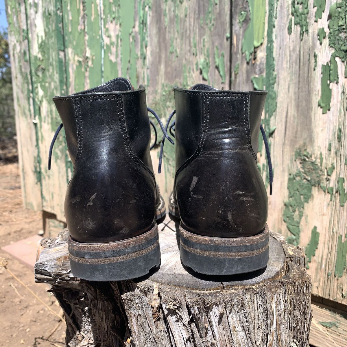 Photo by patinathunderdome on May 5, 2022 of the Viberg Service Boot in Maryam Noir Vitello Calf.