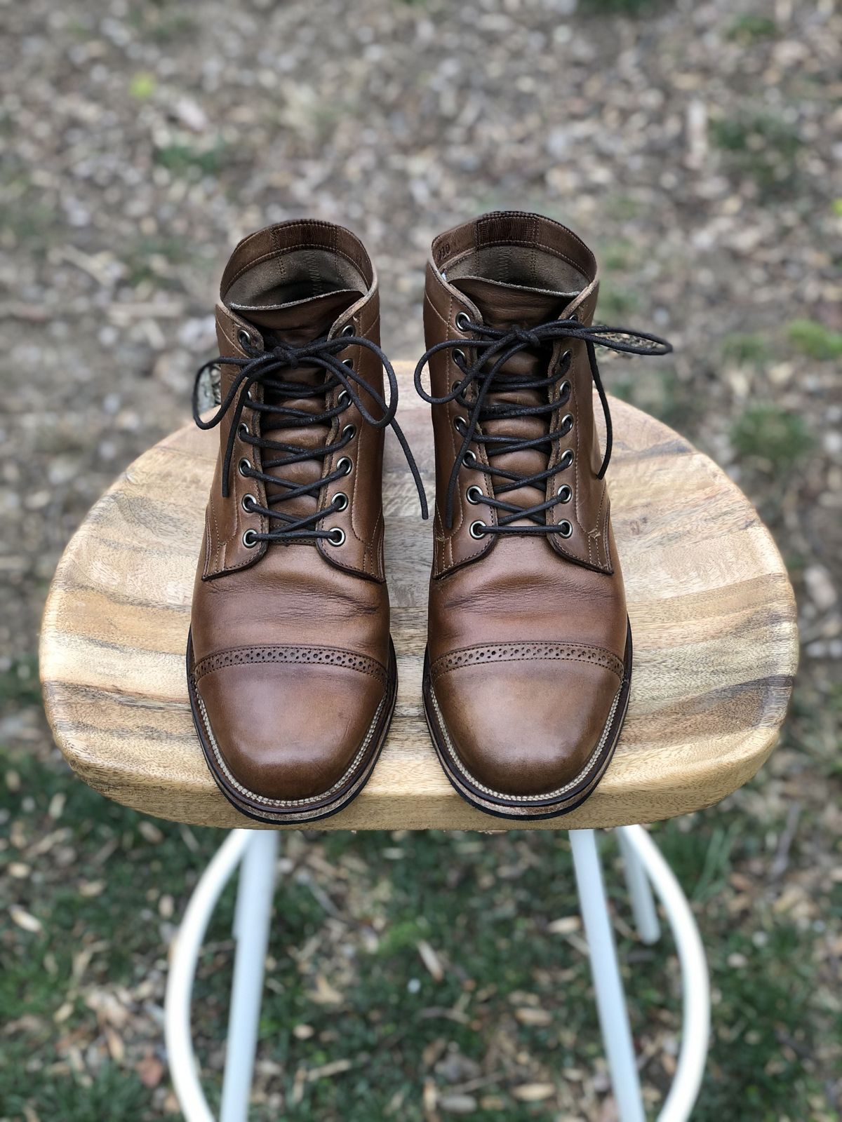 Photo by patinathunderdome on May 1, 2022 of the Viberg Service Boot in Horween Natural Chromexcel.