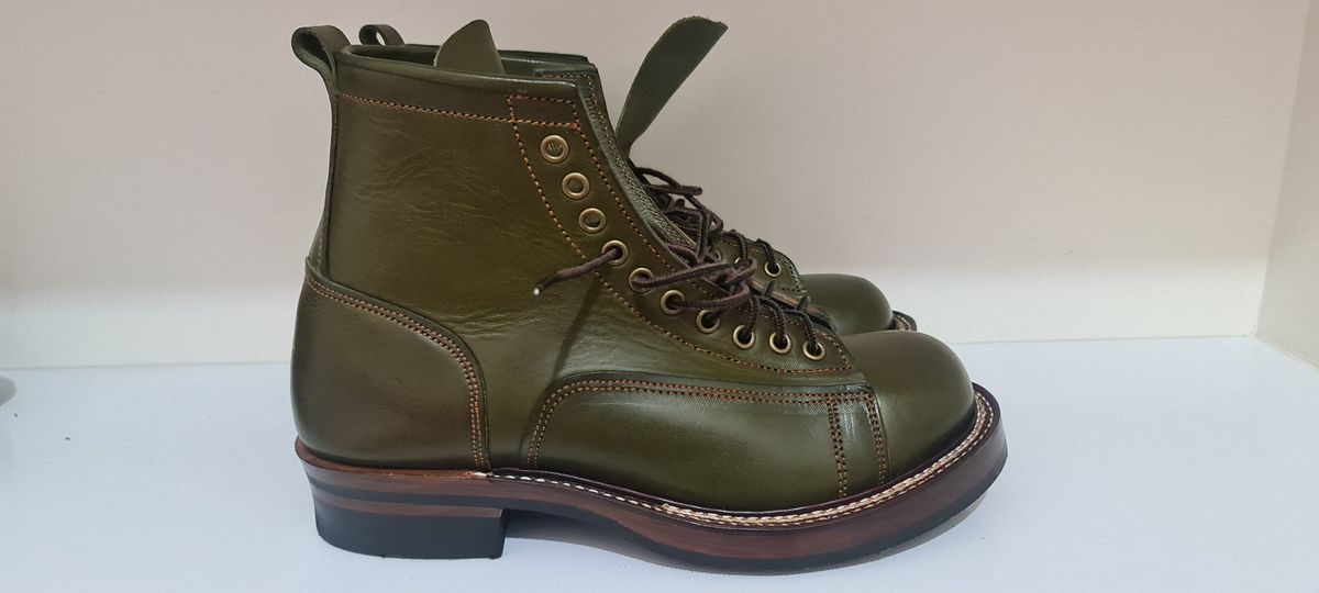 Photo by patinathunderdome on October 13, 2021 of the Willie's Handmade Boots Boot #2 in Badalassi Carlo Oliva Minerva.
