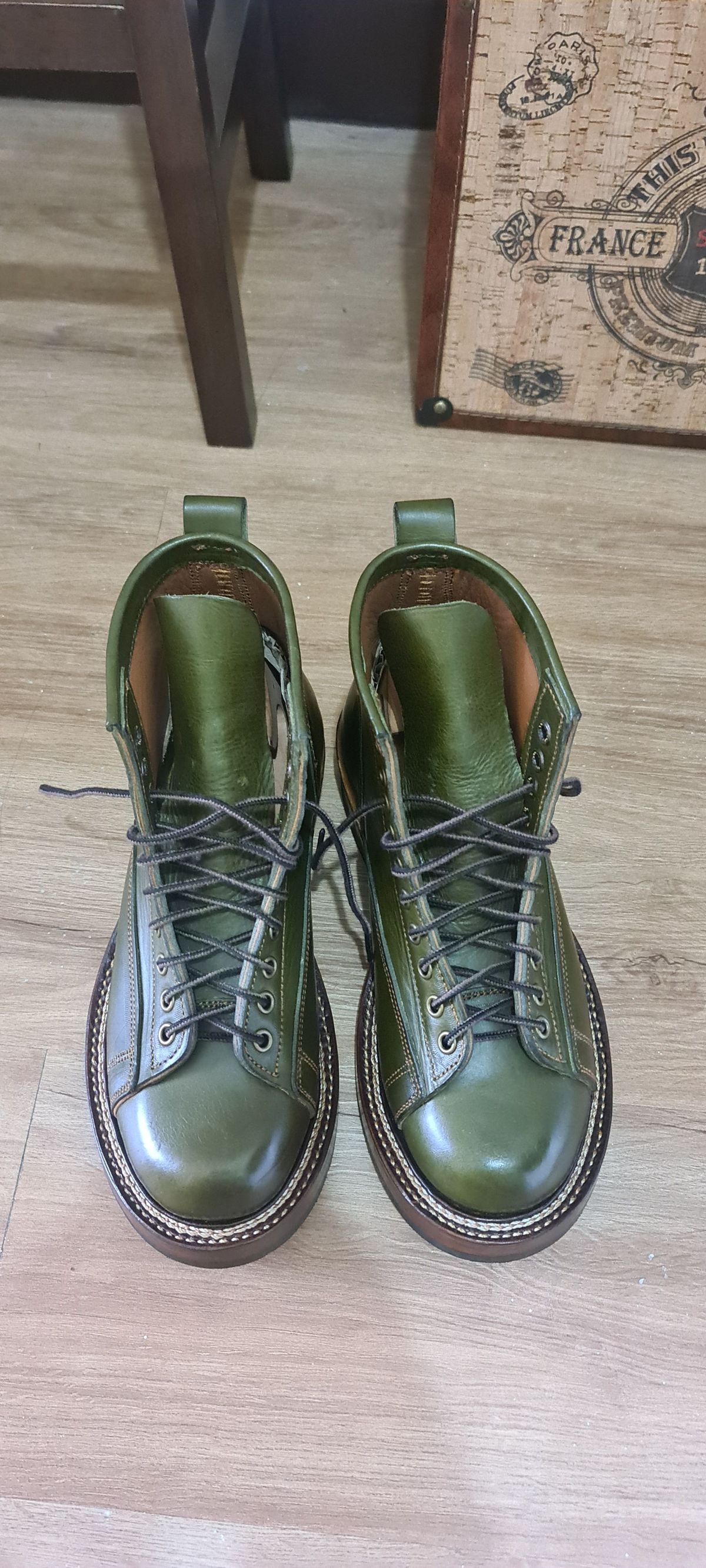 Photo by patinathunderdome on October 13, 2021 of the Willie's Handmade Boots Boot #2 in Badalassi Carlo Oliva Minerva.