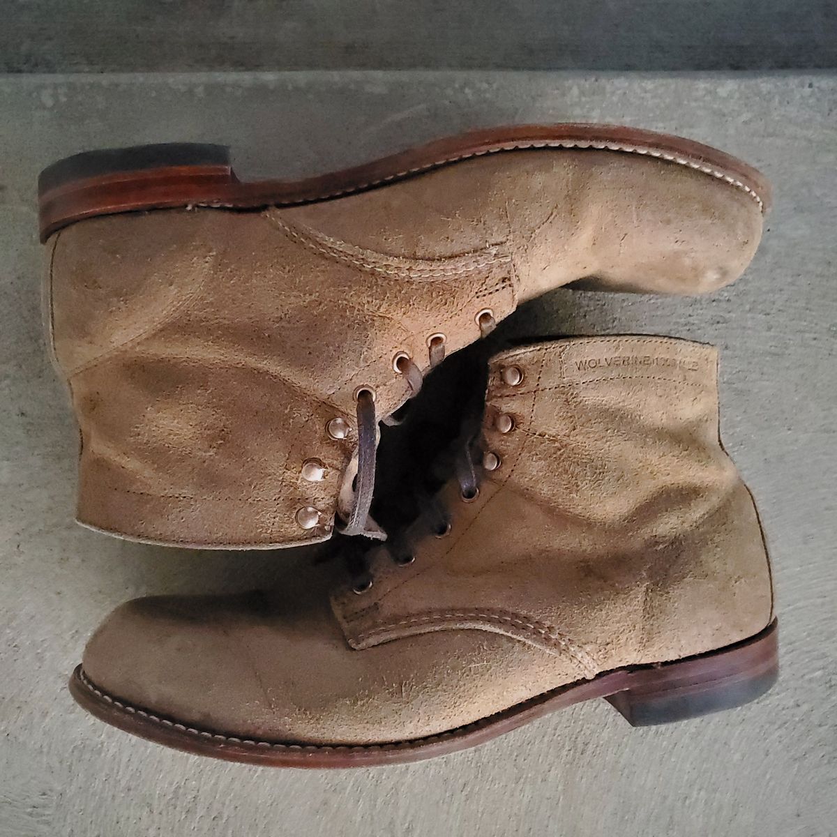 Photo by patinathunderdome on December 5, 2021 of the Wolverine 1000 Mile Plain-Toe Boot in C.F. Stead Teak Waxy Mohawk.