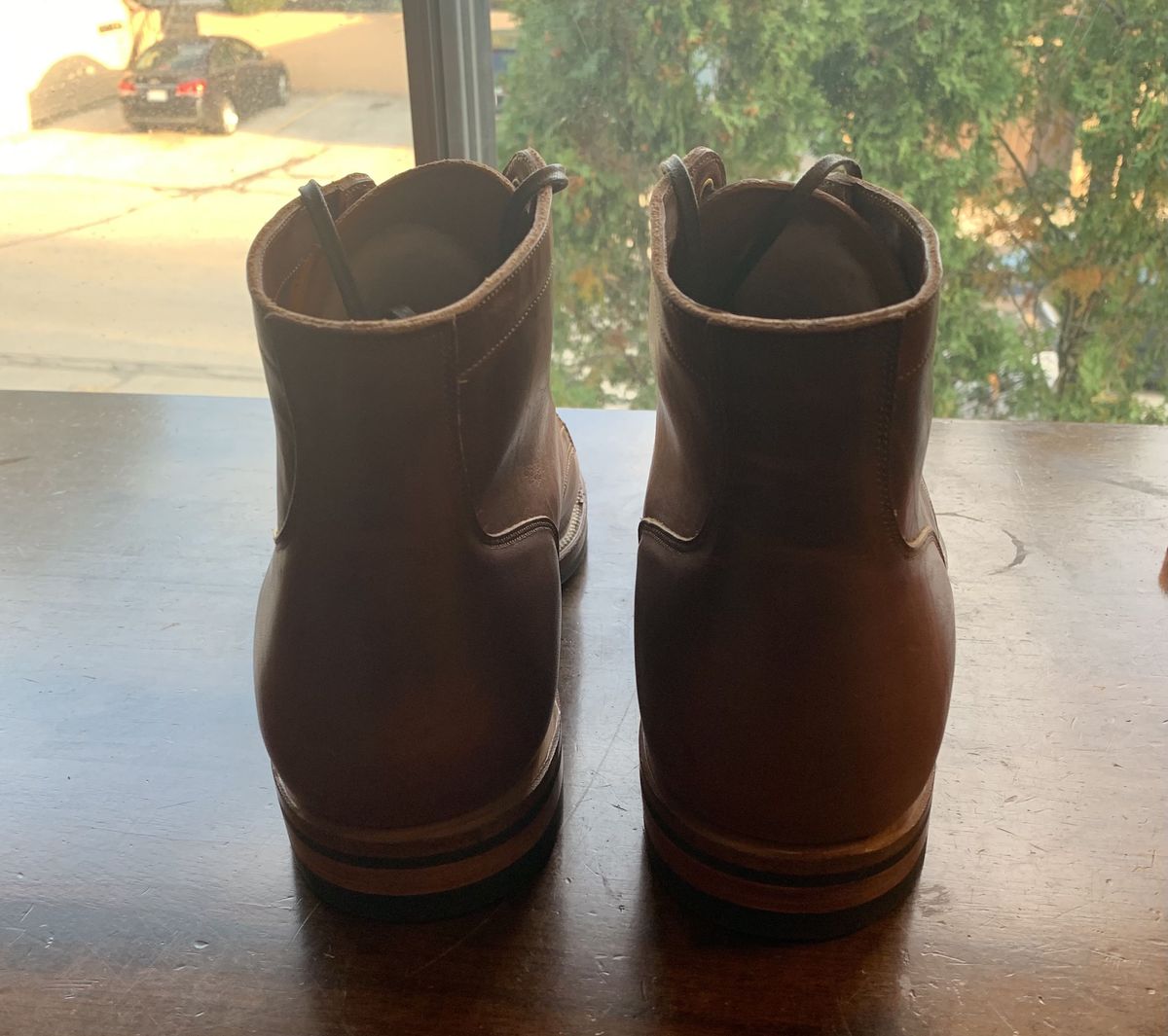 Photo by patinathunderdome on September 30, 2021 of the Viberg Service Boot in Horween Burned Oak Dublin.