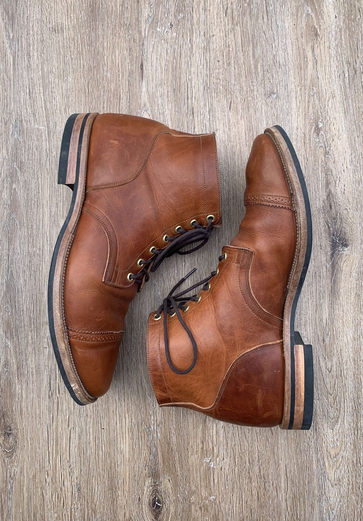Photo by patinathunderdome on December 4, 2021 of the Viberg Service Boot in Horween Burned Oak Dublin.