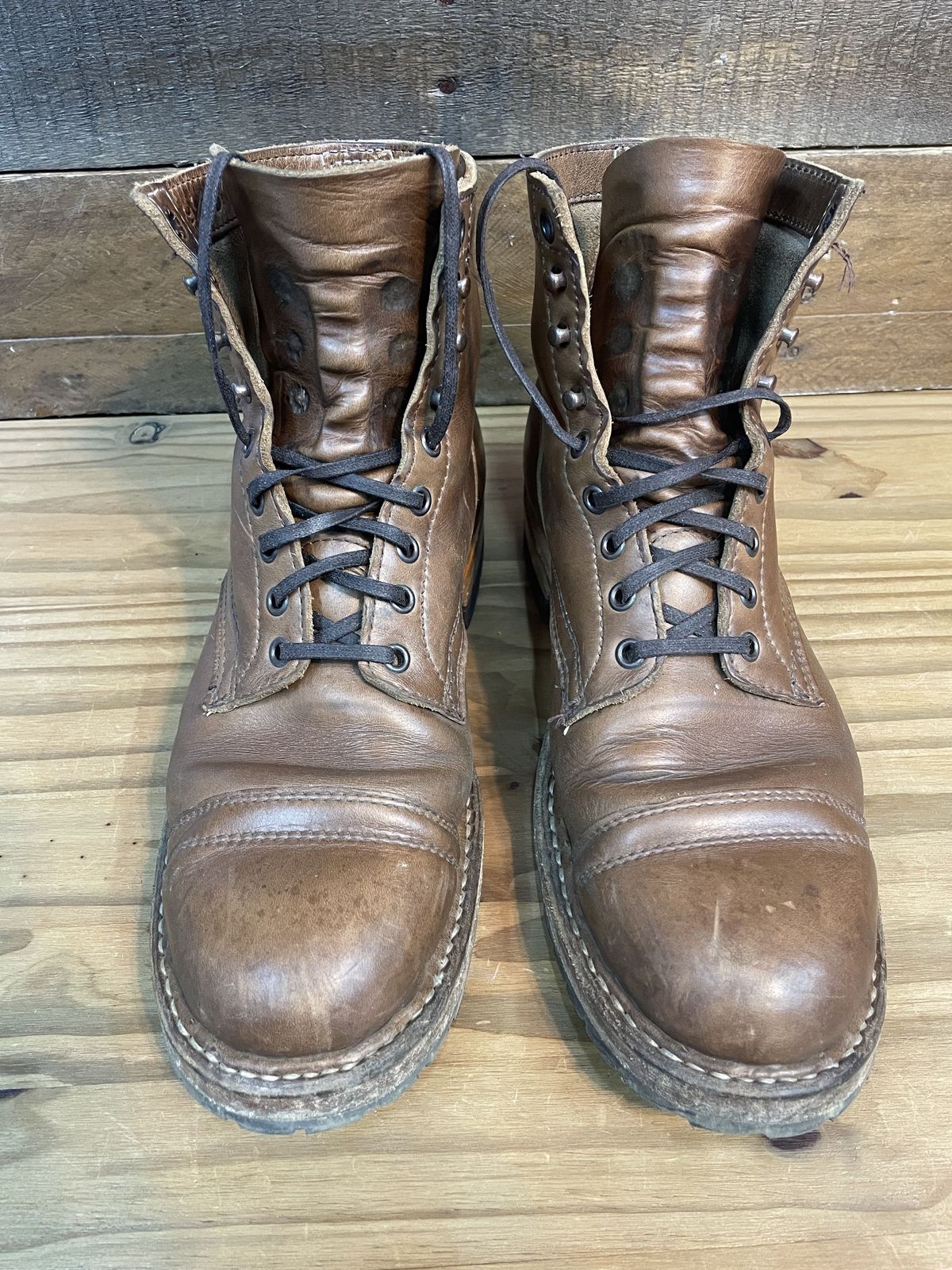Photo by patinathunderdome on December 4, 2021 of the White's MP-Sherman Toe Cap in Horween Natural Chromexcel.