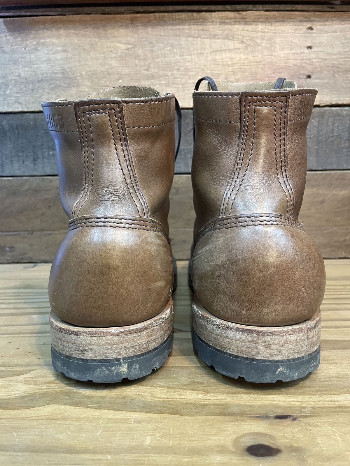 Photo by patinathunderdome on December 4, 2021 of the White's MP-Sherman Toe Cap in Horween Natural Chromexcel.