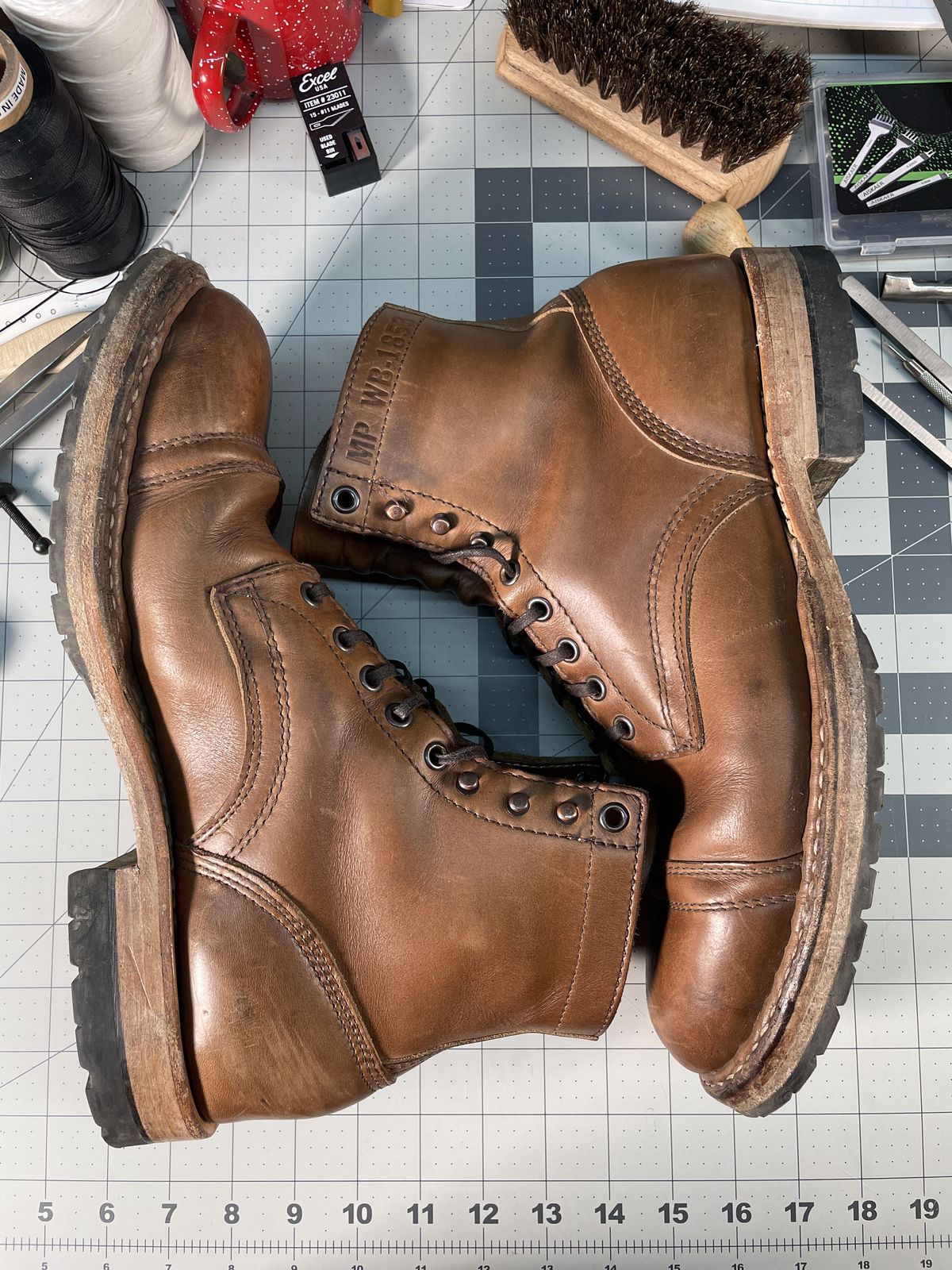 Photo by patinathunderdome on January 4, 2022 of the White's MP-Sherman Toe Cap in Horween Natural Chromexcel.