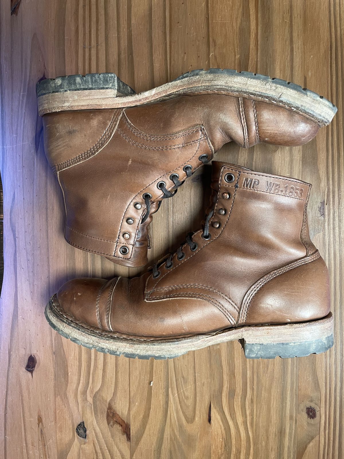 Photo by patinathunderdome on April 5, 2022 of the White's MP-Sherman Toe Cap in Horween Natural Chromexcel.