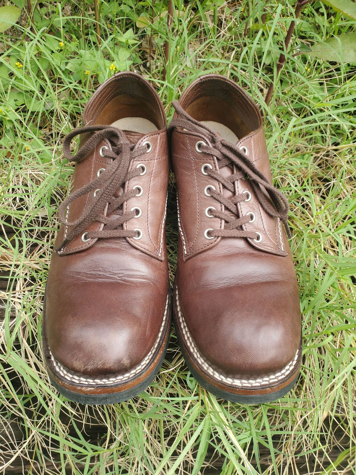 Photo by patinathunderdome on November 4, 2021 of the The Flat Head Oxford Shoe in Brown Teacore Horsebutt.