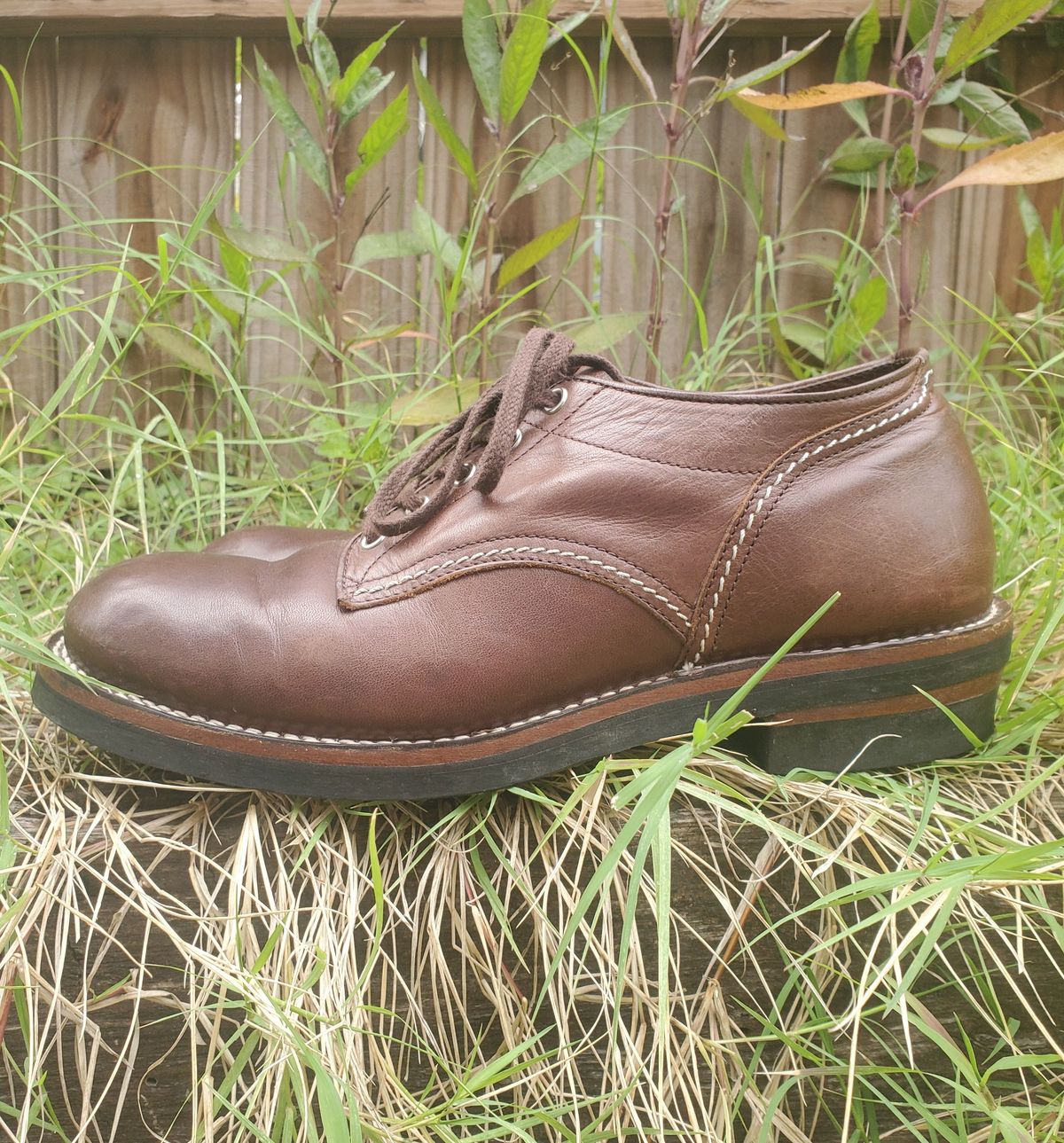 Photo by patinathunderdome on December 5, 2021 of the The Flat Head Oxford Shoe in Brown Teacore Horsebutt.