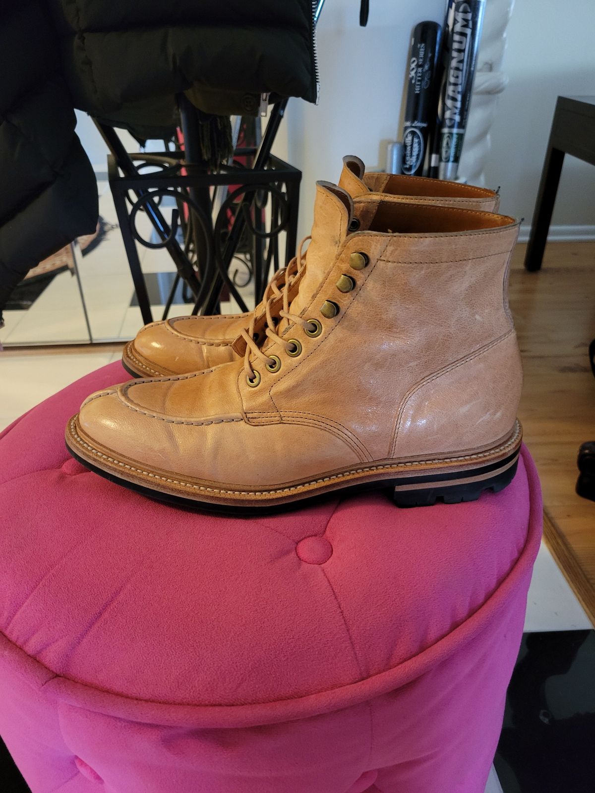 Photo by patinathunderdome on December 1, 2021 of the Grant Stone Ottawa Boot in Incas Natural Kangaroo.